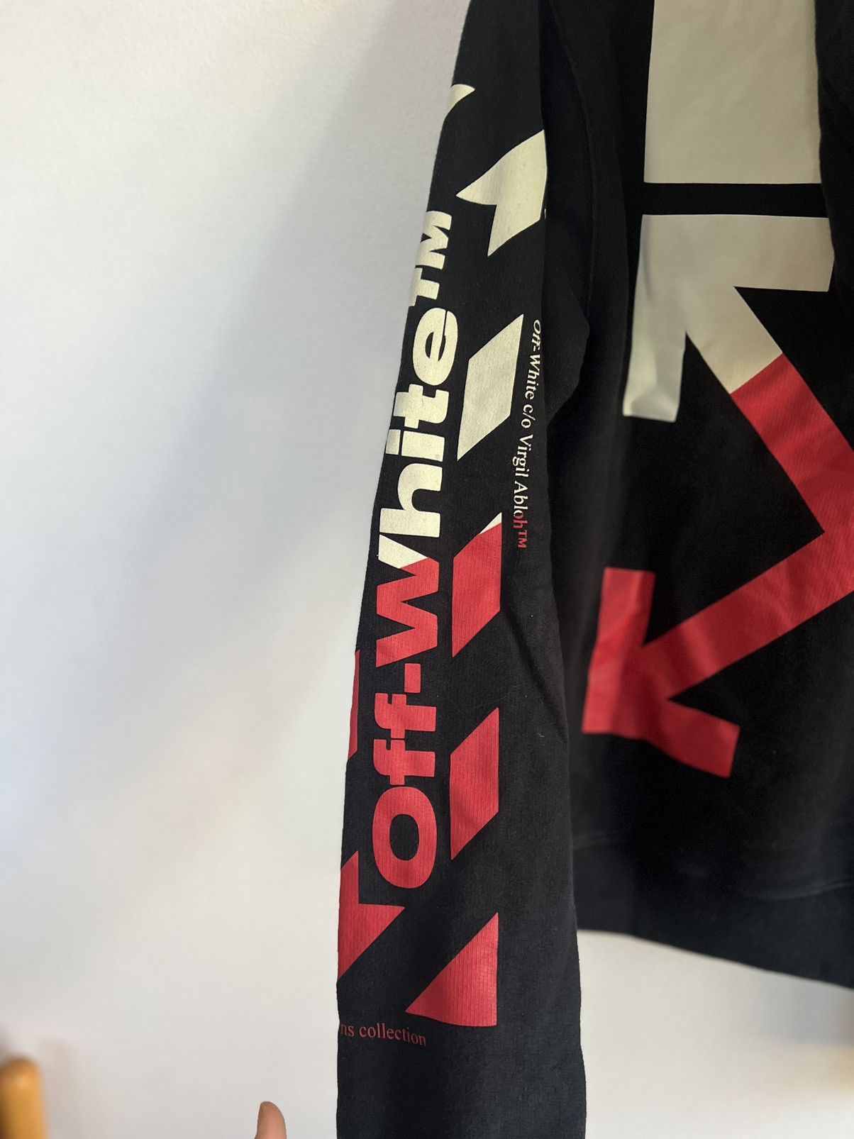 Off-White Off white split logo Hoodie Size US S / EU 44-46 / 1 - 10 Thumbnail