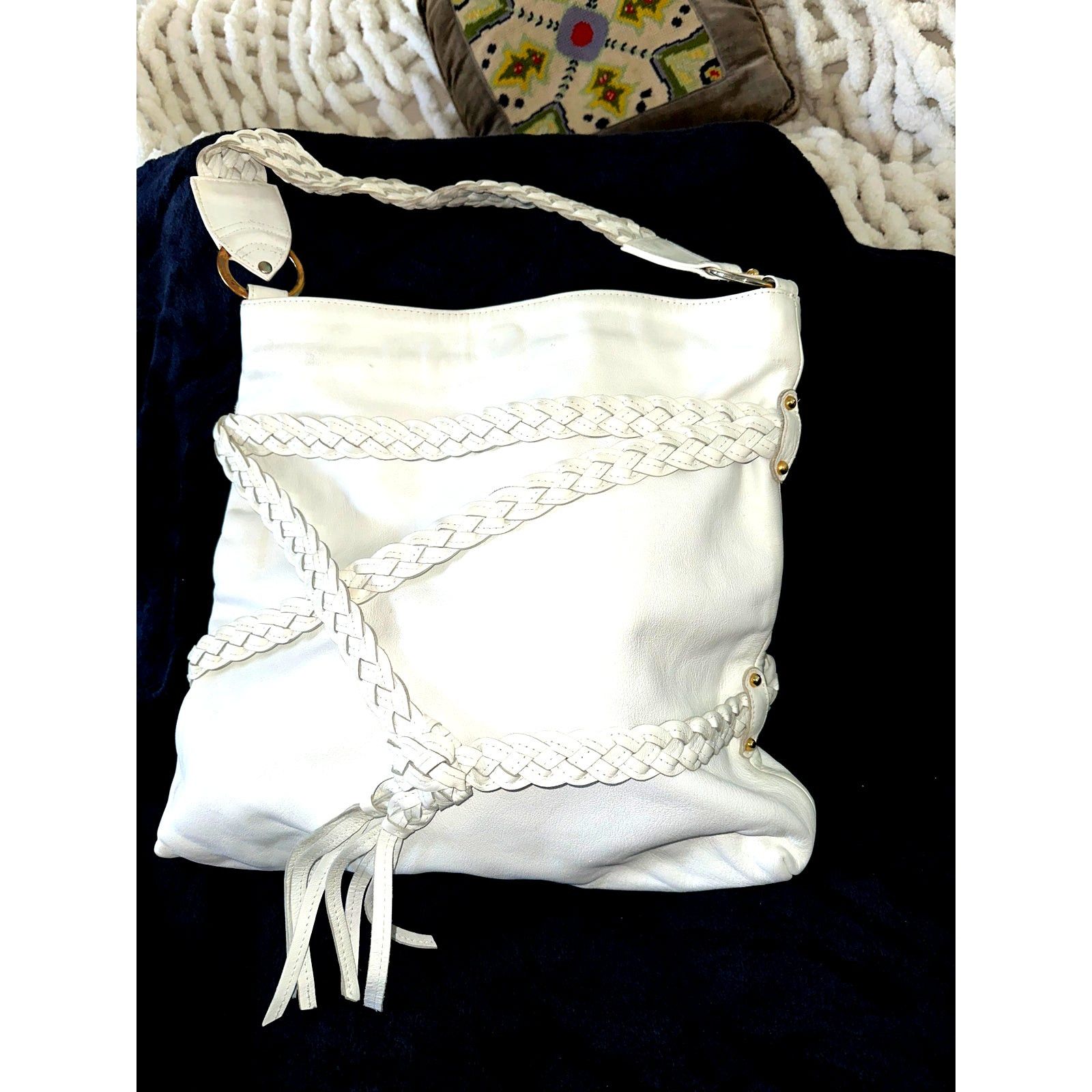 Other GOLDENBLEU HUGE BOHO WHITE LEATHER BAG BRAIDED TRIM & TASSEL Size ONE SIZE - 1 Thumbnail