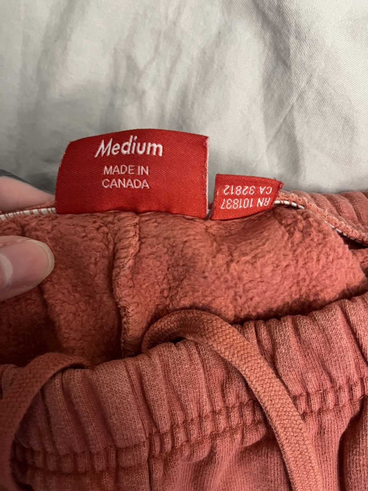 Supreme Supreme playboy shorts salmon Size US 30 / EU 46 - 7 Thumbnail