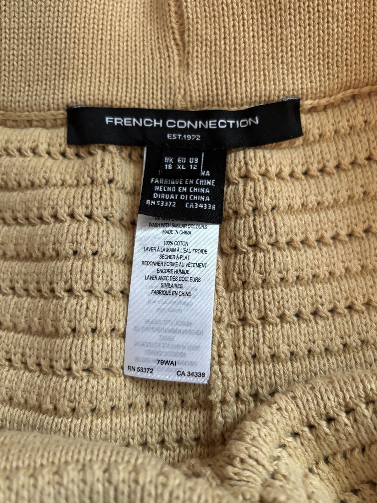 French Connection NWT French Connection Biscotti Knitted Shorts - Size XL Size 40" / US 18 - 5 Thumbnail