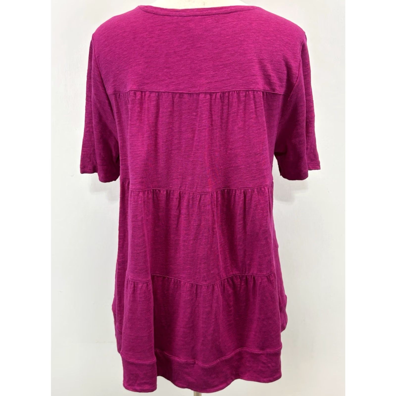 Vintage Chico's 100% Linen Tiered Swing Tee Shirt Women’s Large Pink Botanic Berry Short Sleeve Round Neck Pullover Casual Size L / US 10 / IT 46 - 3 Thumbnail