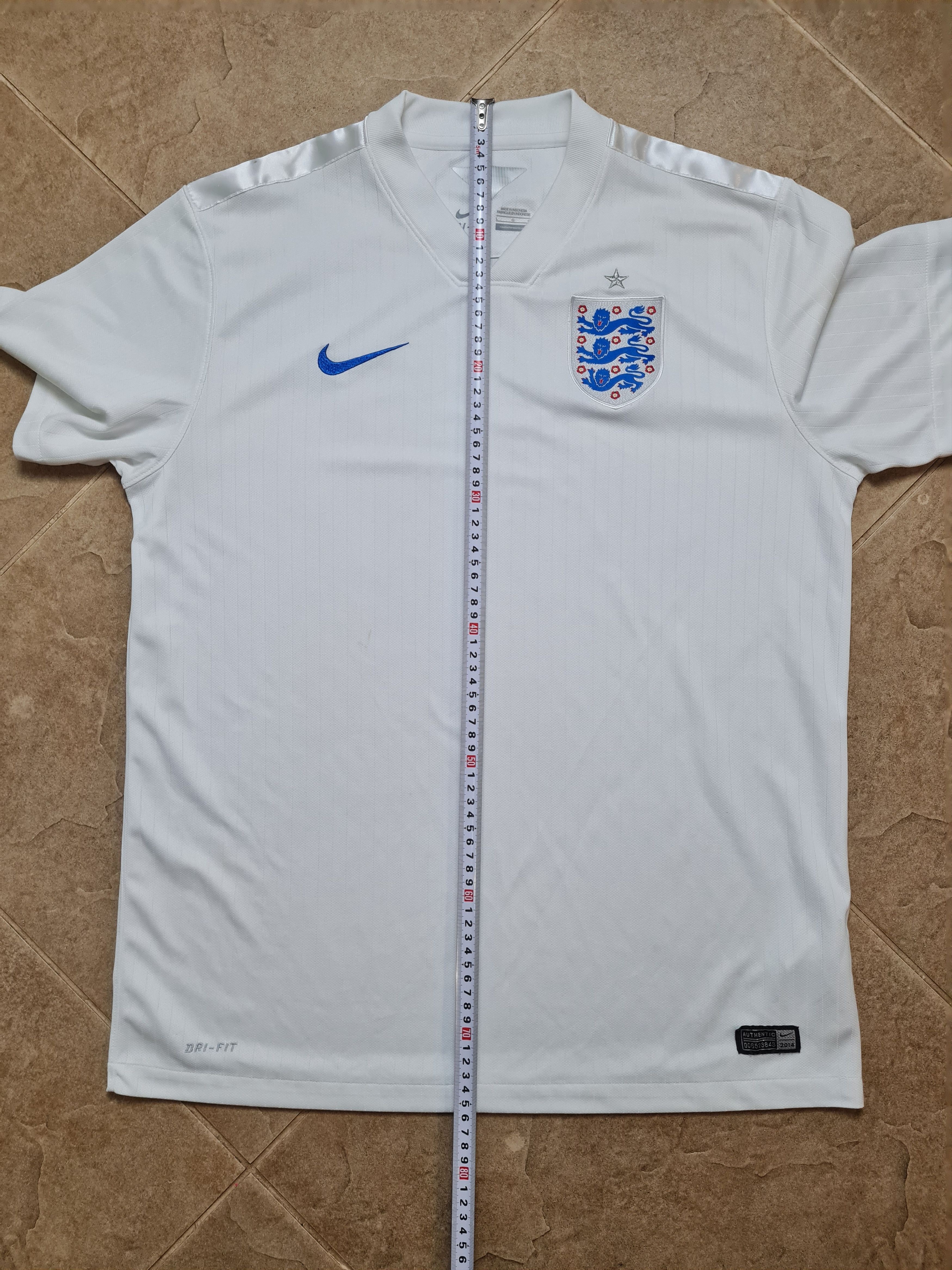 Nike Shirt England Home football jersey 2014/2016 Nike 588101-105 Size US L / EU 52-54 / 3 - 6 Thumbnail