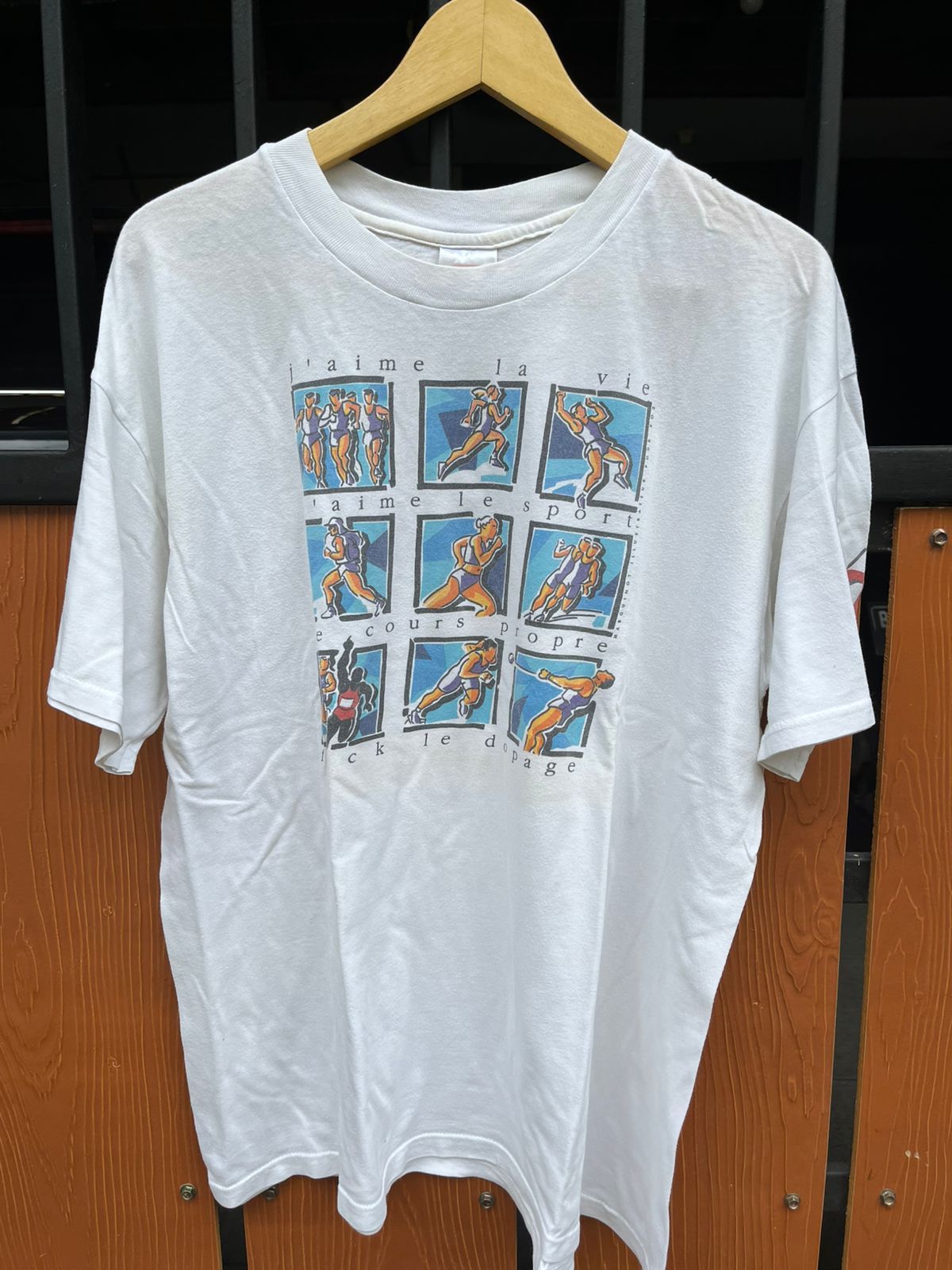Vintage vintage VO2 magazine dopping awareness olympics tee tshirt Size US L / EU 52-54 / 3 - 1 Thumbnail