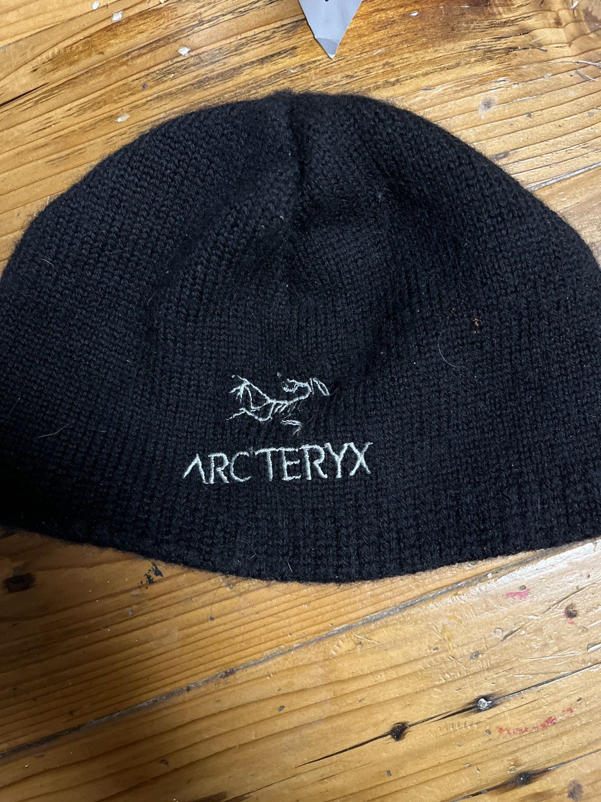 oMA LOGO SKULL CAP ビーニー beanie arc'teryx oMA LOGO SKULL CAP ビーニー beanie arc'teryx - メルカリ