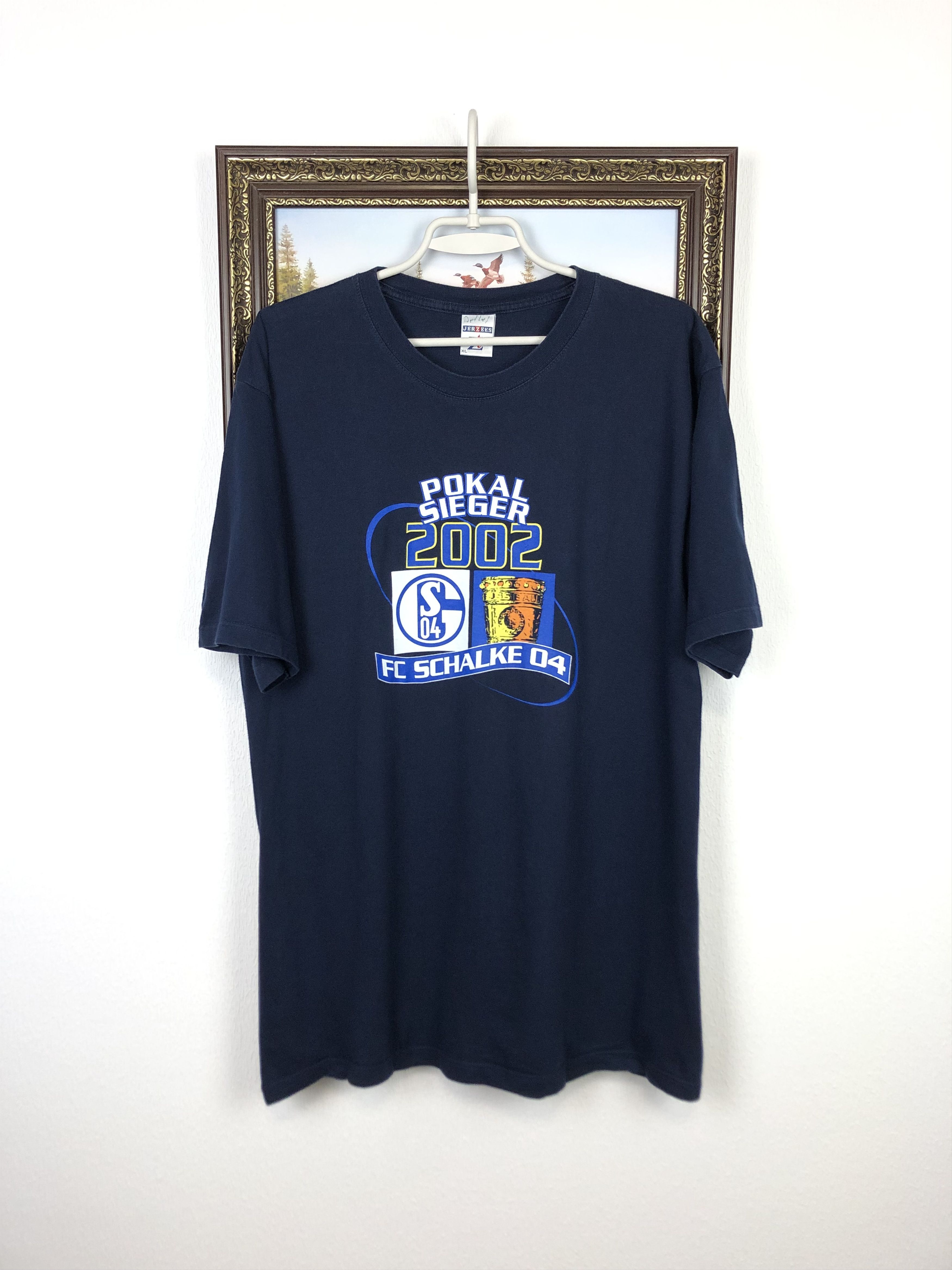 Vintage Vintage 2002 Schalke 04 Cup Winners Football Shirt Tee Hype Size US XL / EU 56 / 4 - 1 Thumbnail