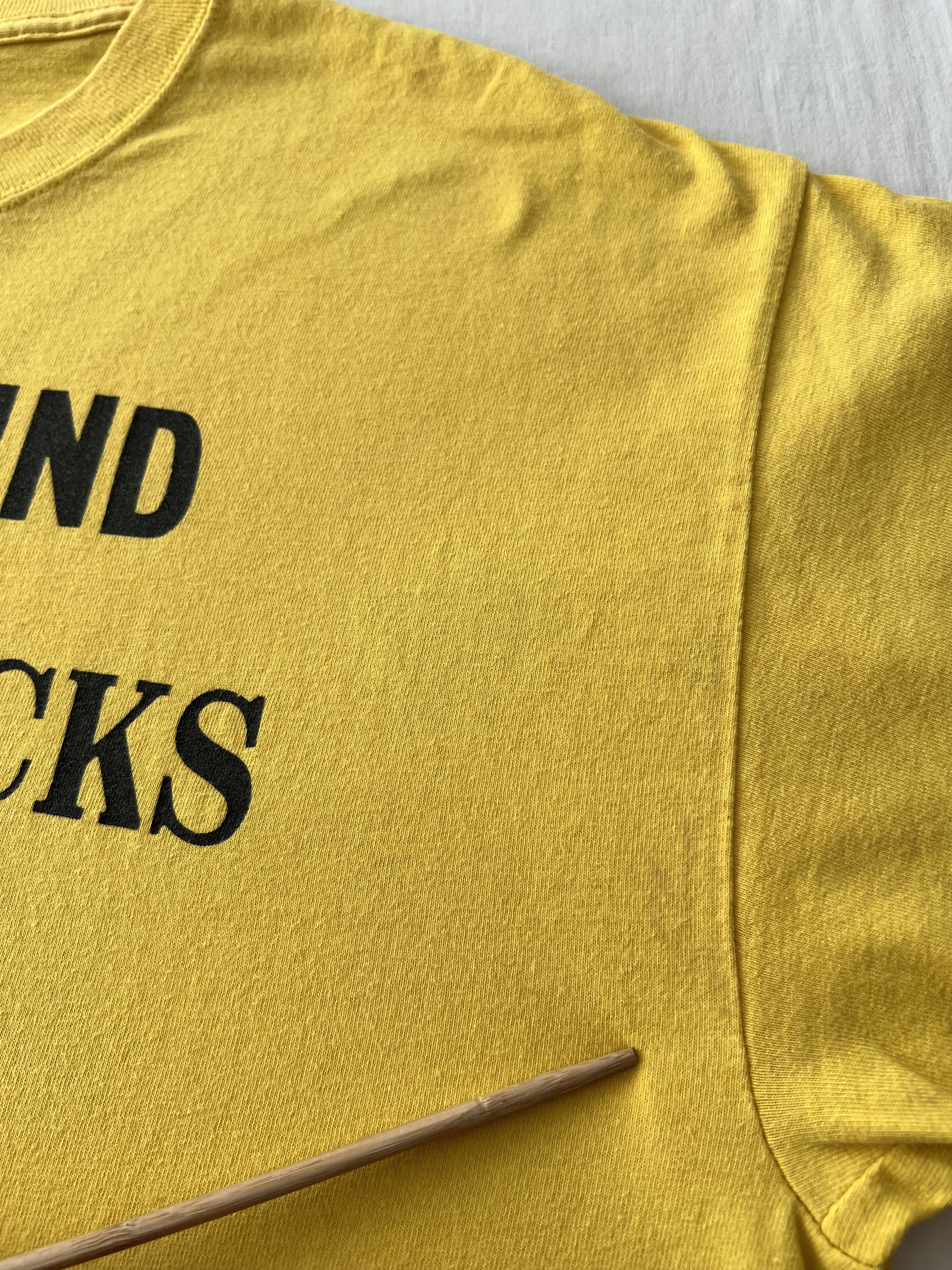 Band Tees Vintage 2003 Sex Pistols Never Mind the Bollocks T-shirt Size US XL / EU 56 / 4 - 7 Thumbnail