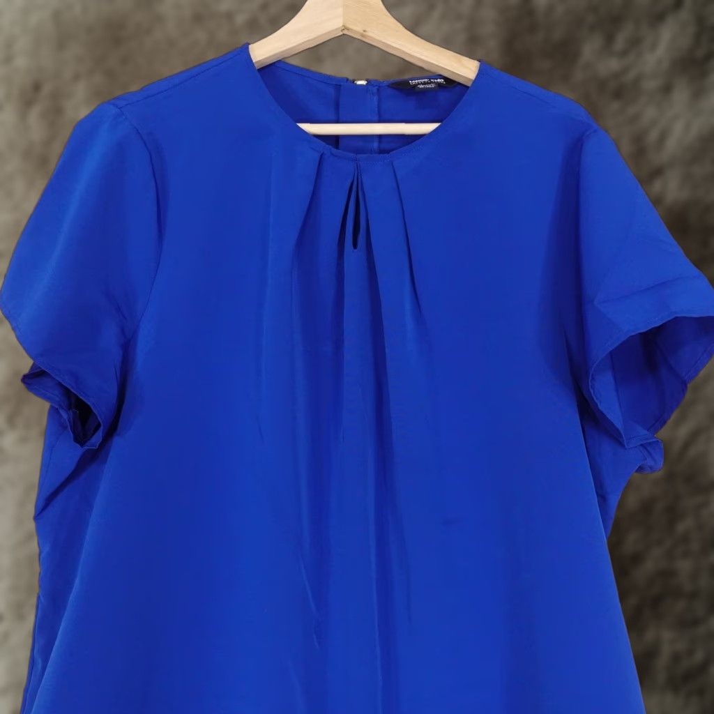 Lands' End Lands' End Blouse Womens 18W Blue Short Sleeve Pleated Zip Back Crew Neck Top Shirt Plus Size 18W Womens Size XXL / US 16-18 / IT 52-54 - 1 Thumbnail