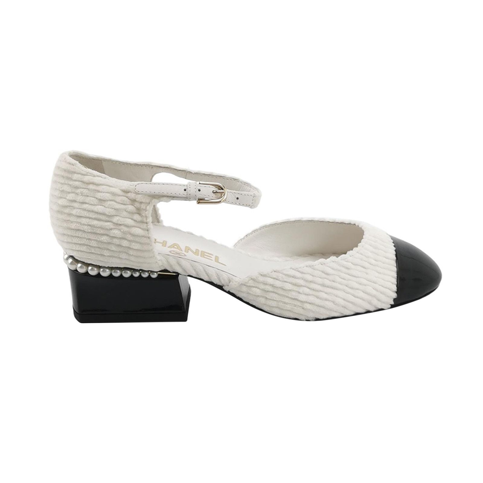 Chanel Chanel Women 6 Flats Size US 6 / IT 36 - 1 Thumbnail