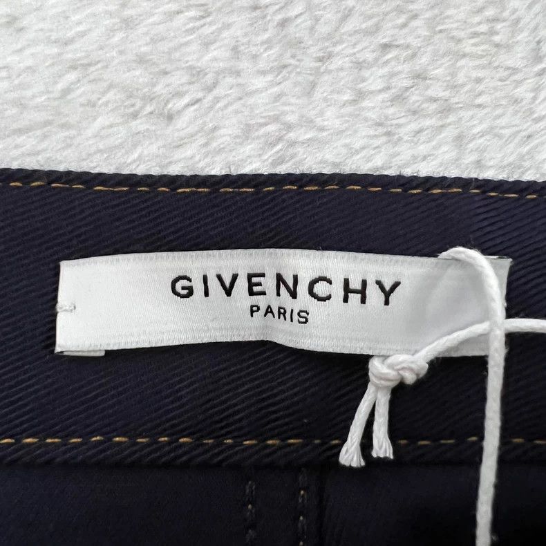 Givenchy Givenchy Size34 Pleated Skirt with Oblique Zipper Size L / US 10 / IT 46 - 4 Thumbnail