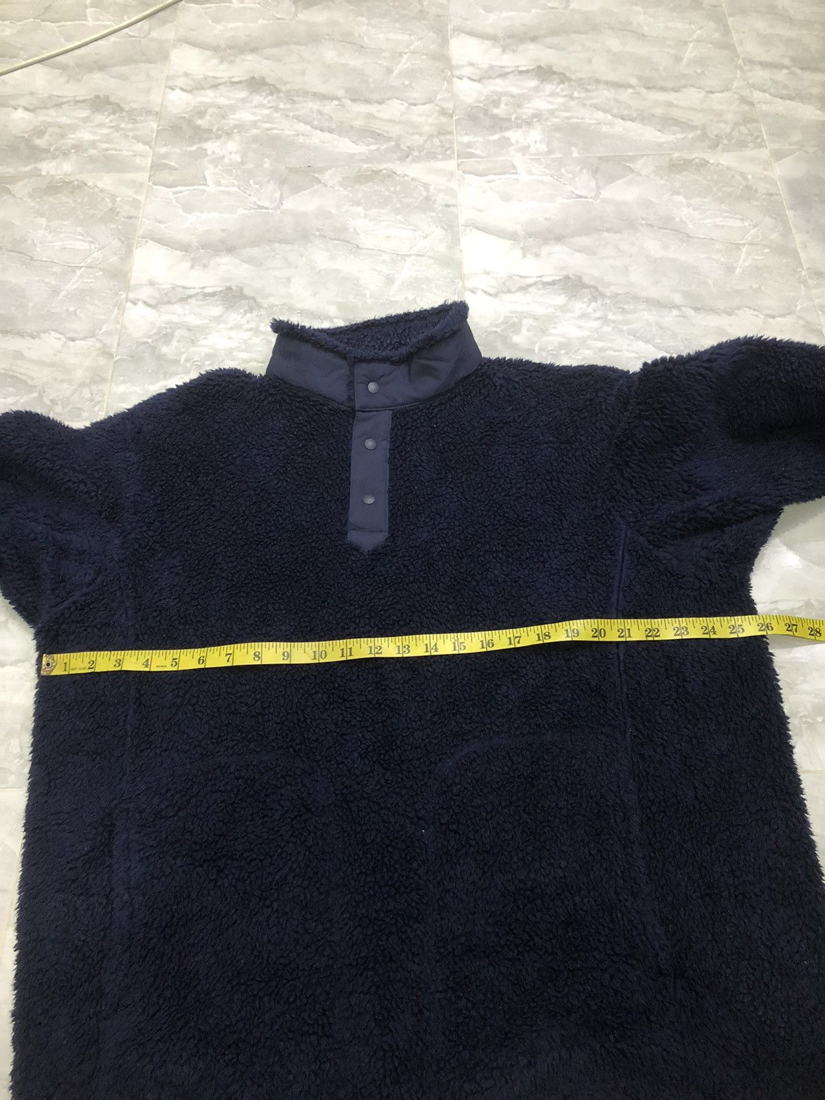 Uniqlo × White Mountaineering Uniqlo x White Mountaineering Navy Fleece Pullover Size US XL / EU 56 / 4 - 15 Thumbnail