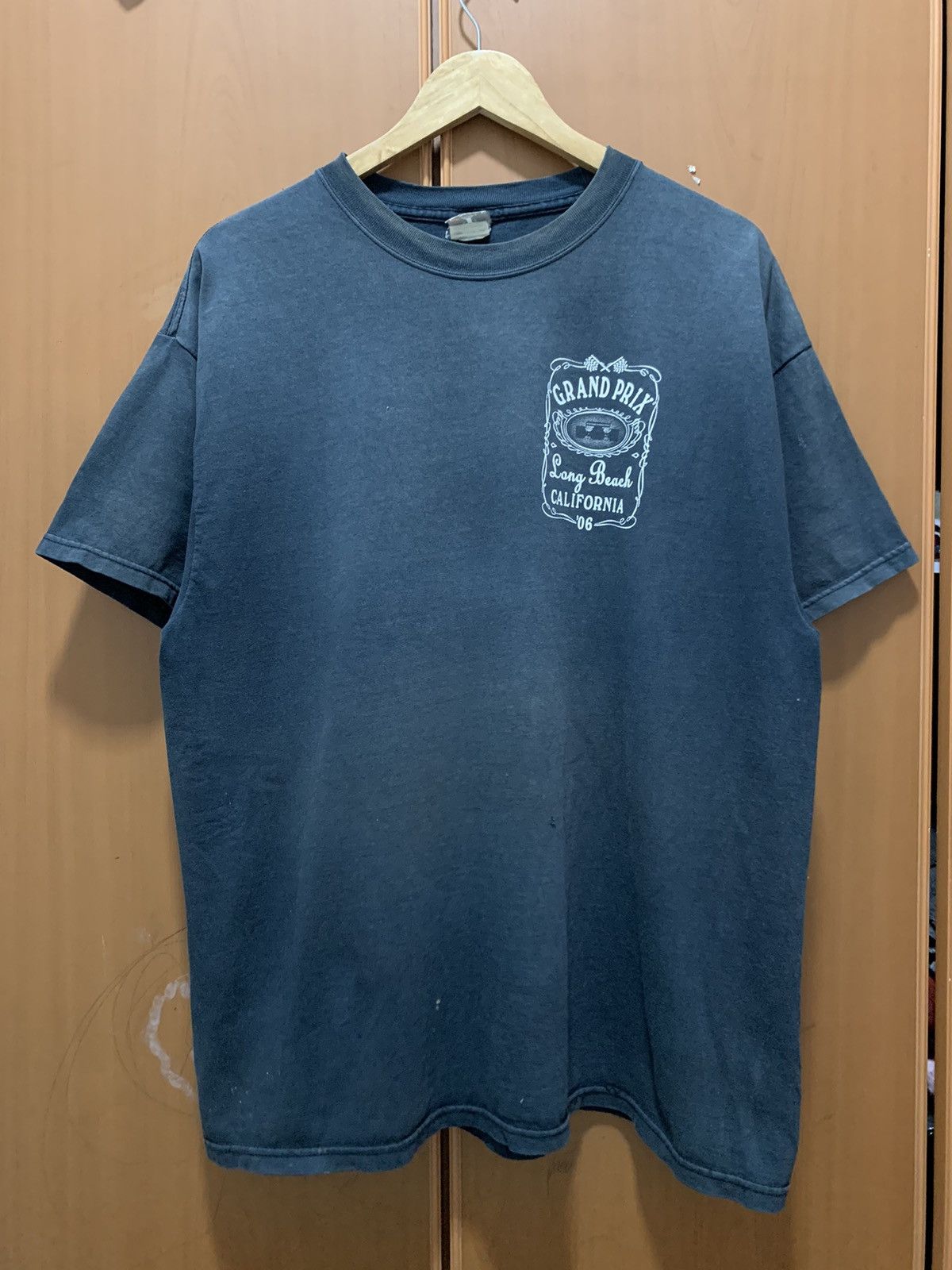 Hanes Vintage Y2K Grand Prix Long Beach California 2006 Sun Faded Size US XL / EU 56 / 4 - 2 Thumbnail