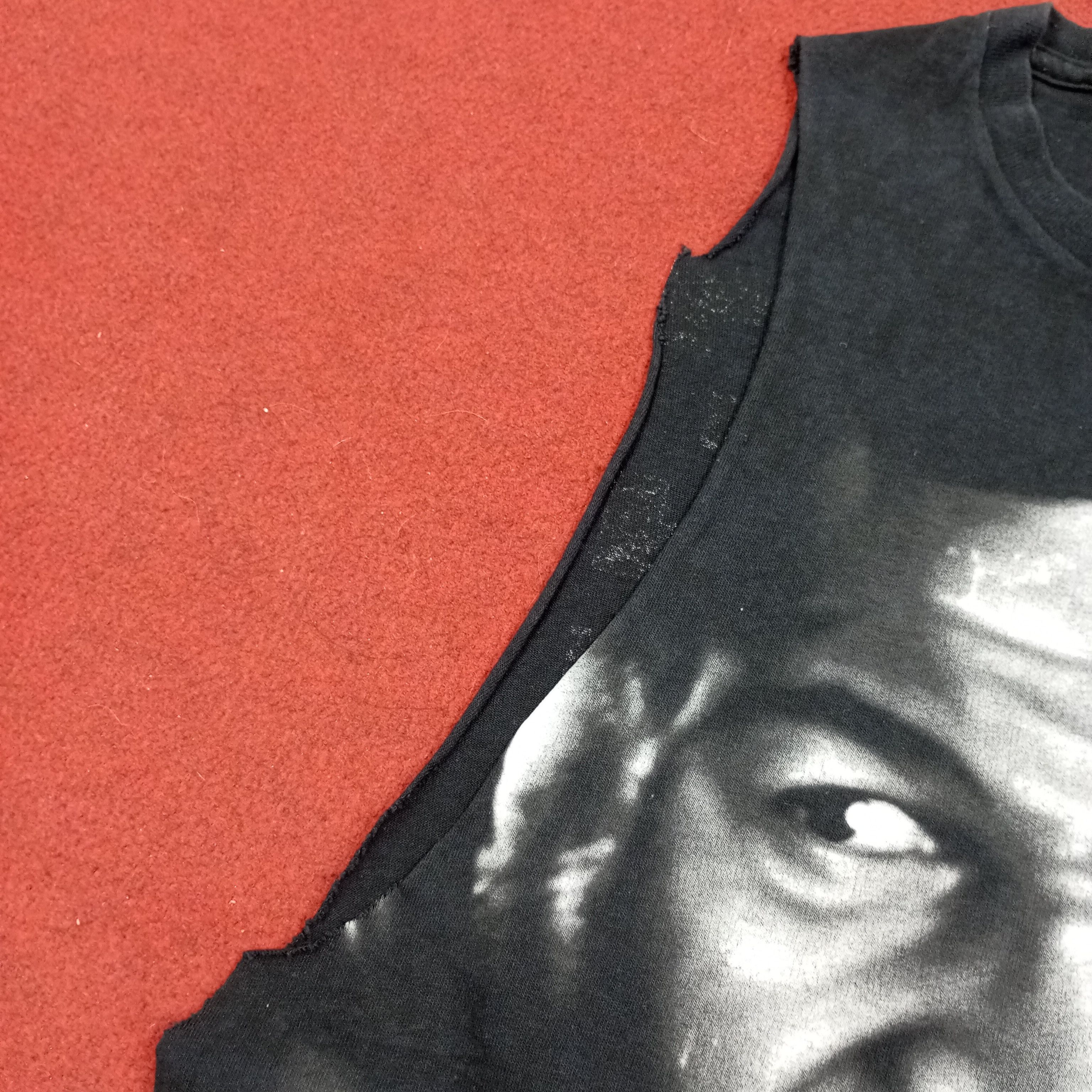 Vintage Mike Tyson American Boxing Distressed Sleeveless Tshirt Size US M / EU 48-50 / 2 - 8 Thumbnail