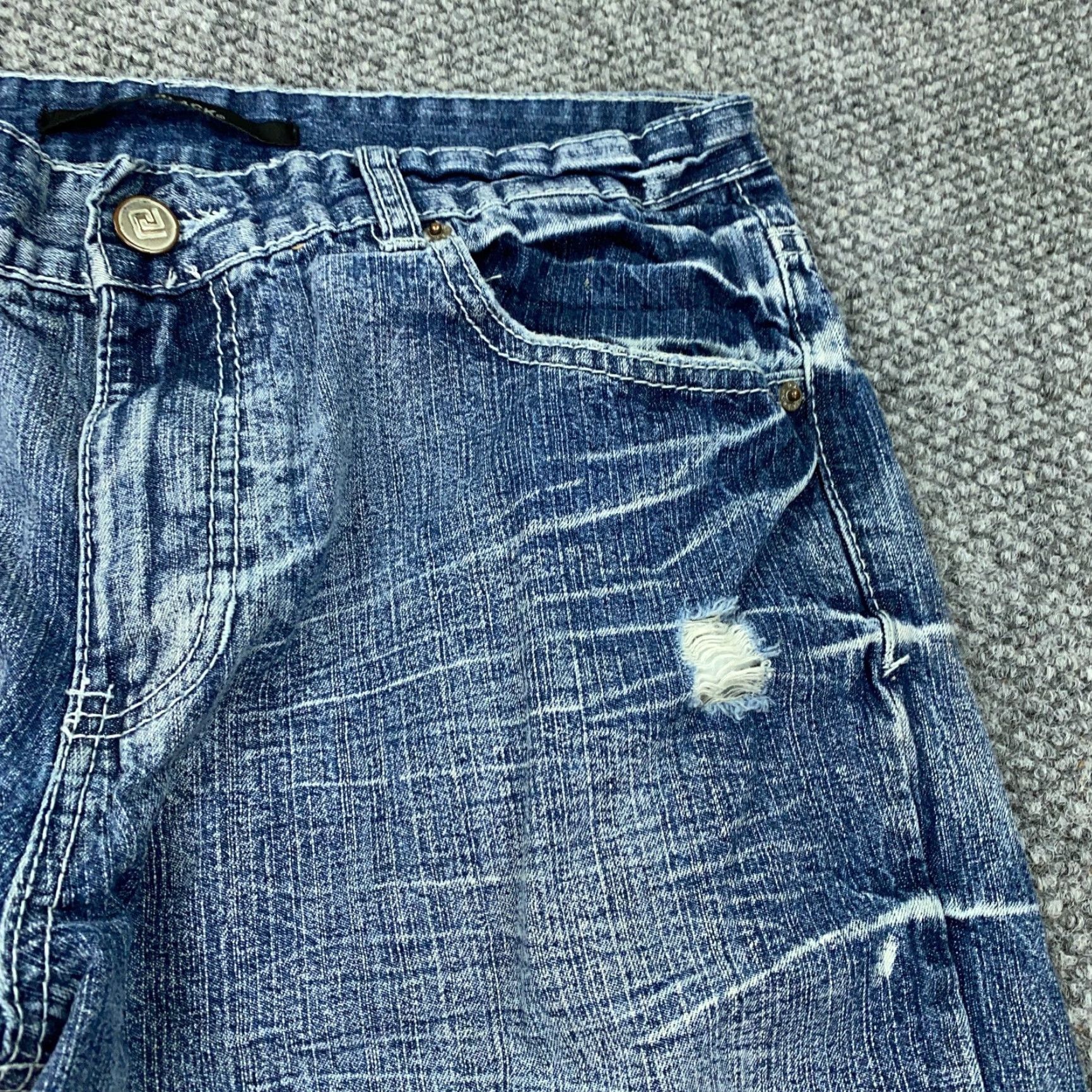 Ecko Unltd. VINTAGE Ecko Unltd. Men's Denim Jeans Size 34 Relaxed Fit Bootcut Distressed Raw Hem Hip Hop Grunge Blue Size US 32 / EU 48 - 3 Thumbnail