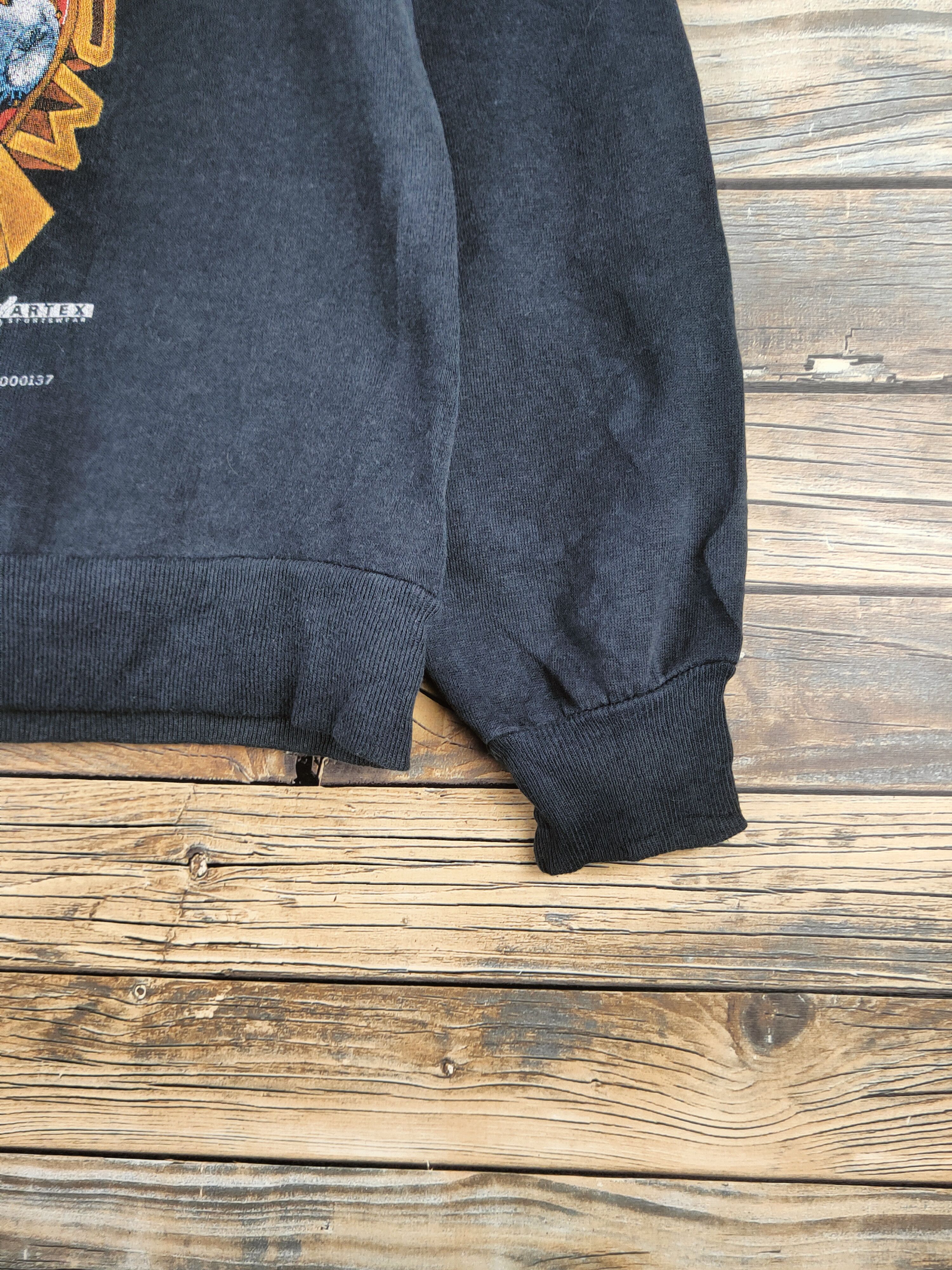 Japanese Brand Vintage 🔥Japanese Brand Black Faded Sweatshirts Size US L / EU 52-54 / 3 - 9 Thumbnail