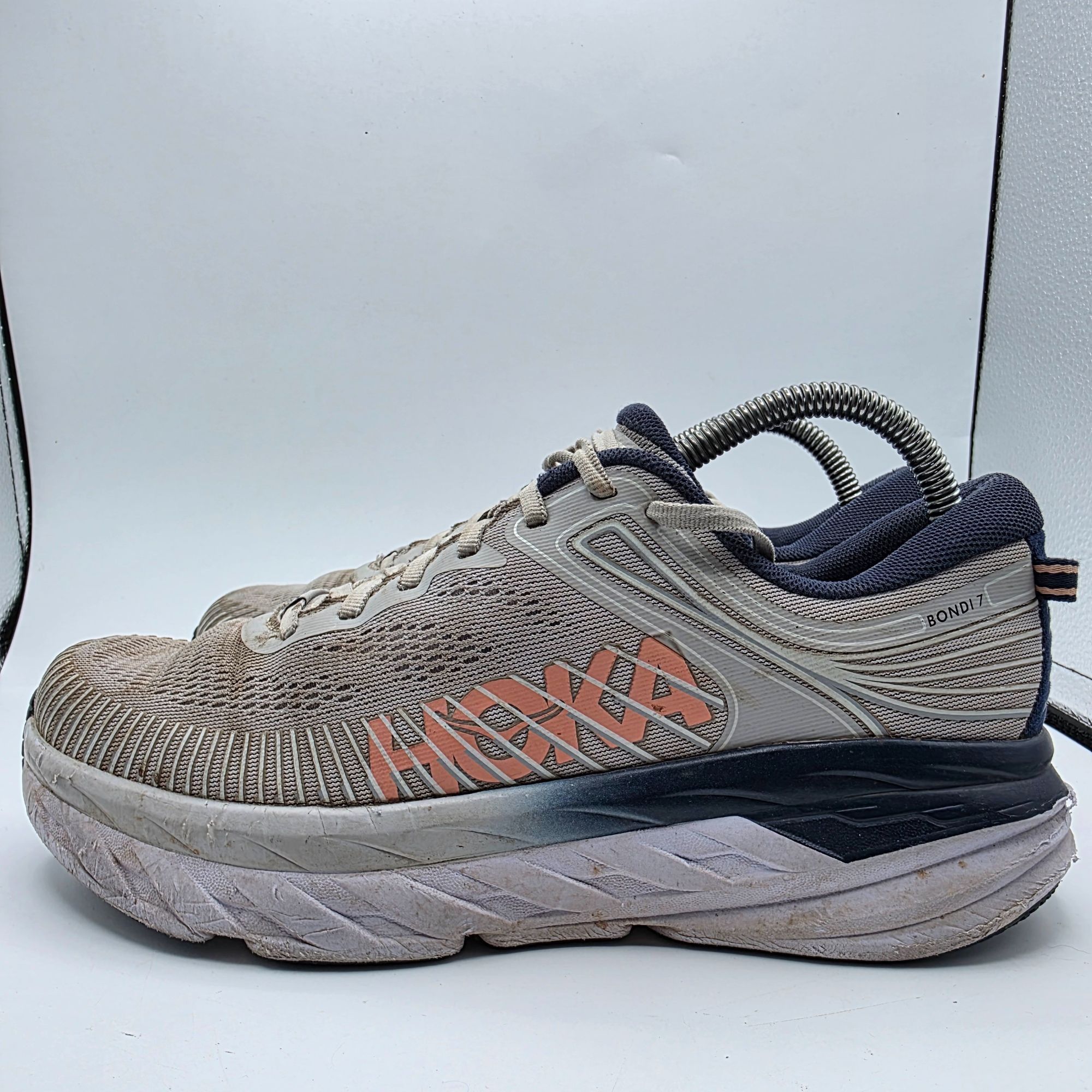 Hoka Hoka One One Bondi 7 Womens Size 9 Lunar Rock Athletic Shoes Size US 9 / IT 39 - 13 Thumbnail