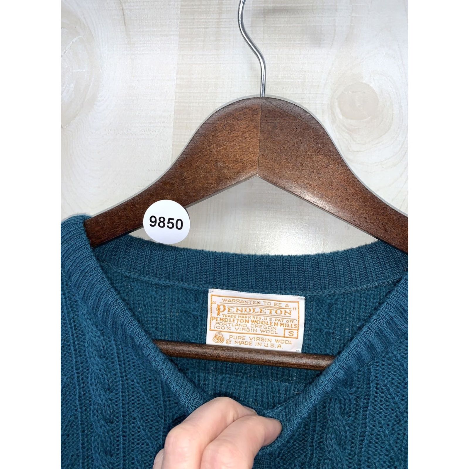 Pendleton VINTAGE Pendleton Sweater Cardigan Womens Small 100% Wool Teal Cable Knit 80s 90s Preppy Fall Winter Light Blue Womens S Size S / US 4 / IT 40 - 2 Thumbnail