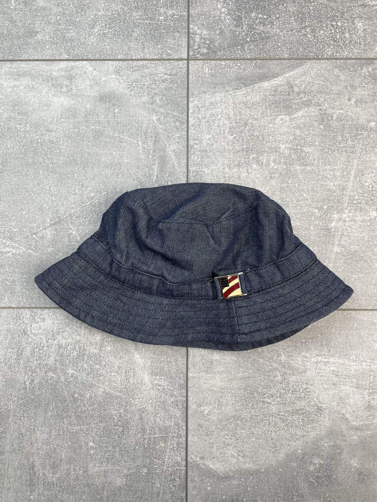 Burberry Burberry Bucket Hat Size ONE SIZE - 2 Thumbnail