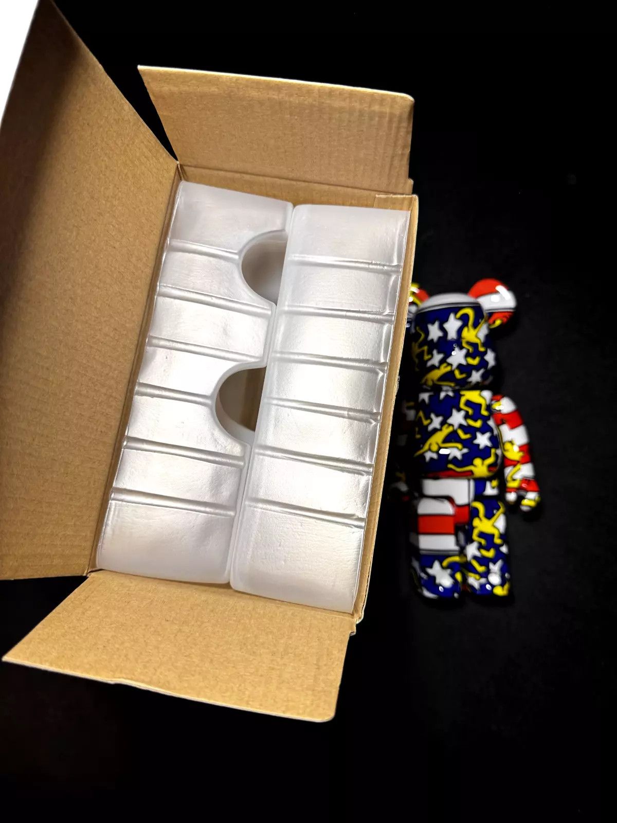 Medicom Toy Keith Haring American Flag Bearbrick DesignerCon 400% Set Size ONE SIZE - 11 Thumbnail