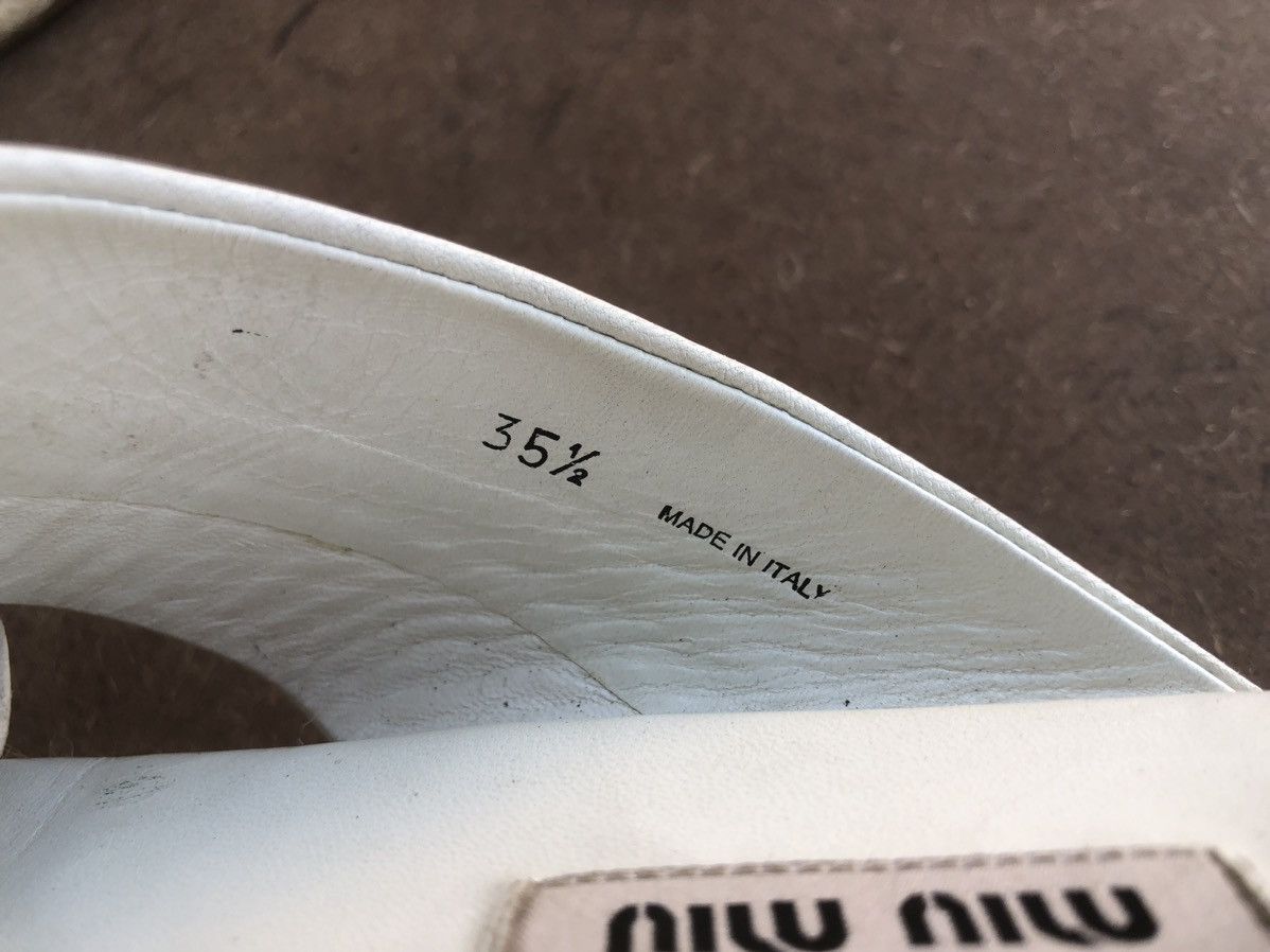 Miu Miu MIU MIU White Leather Sandels Espadrilles Size 35.5 Size US 5.5 / IT 35.5 - 8 Thumbnail