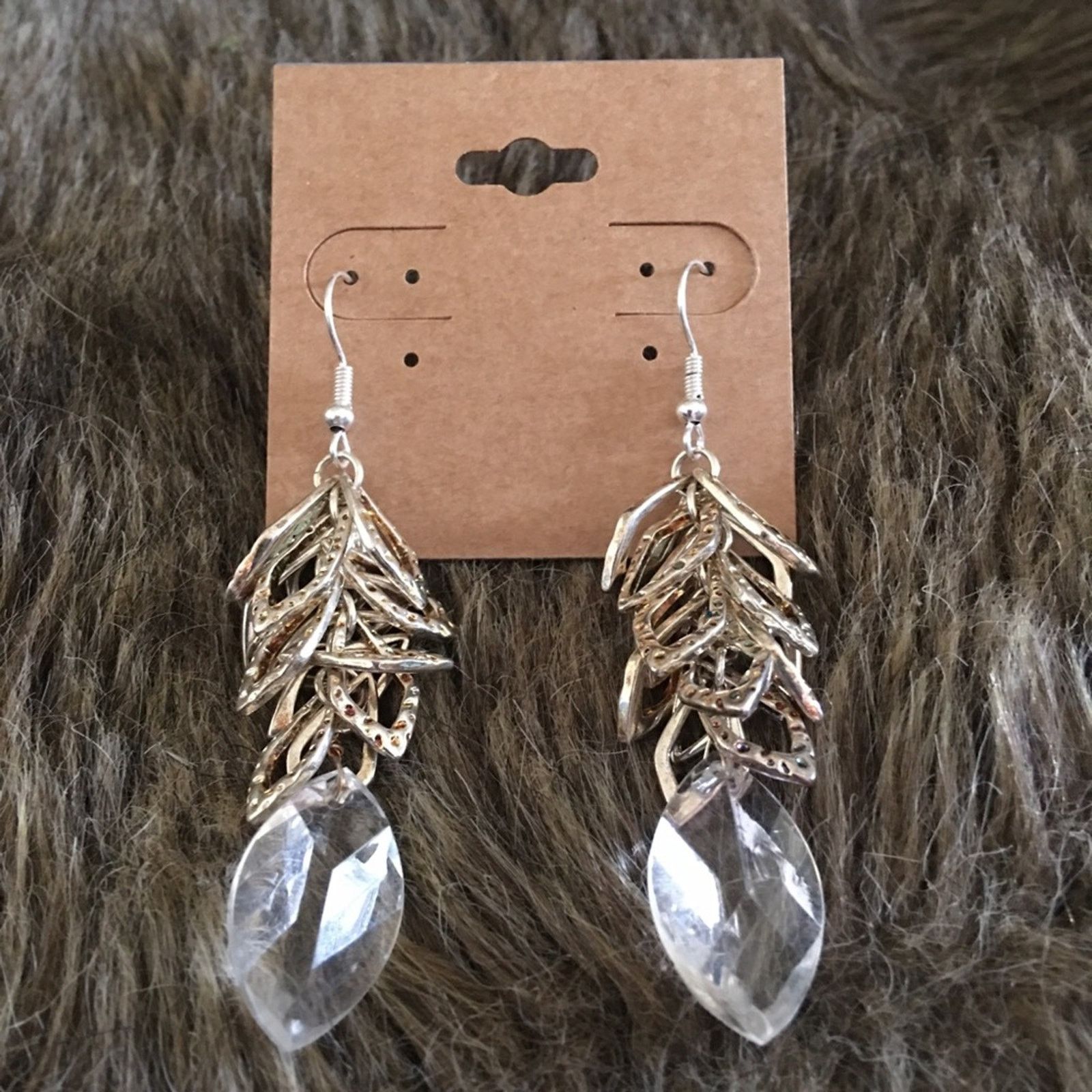 Jewelry Elegant faceted clear glass chandelier earrings Size ONE SIZE - 2 Thumbnail