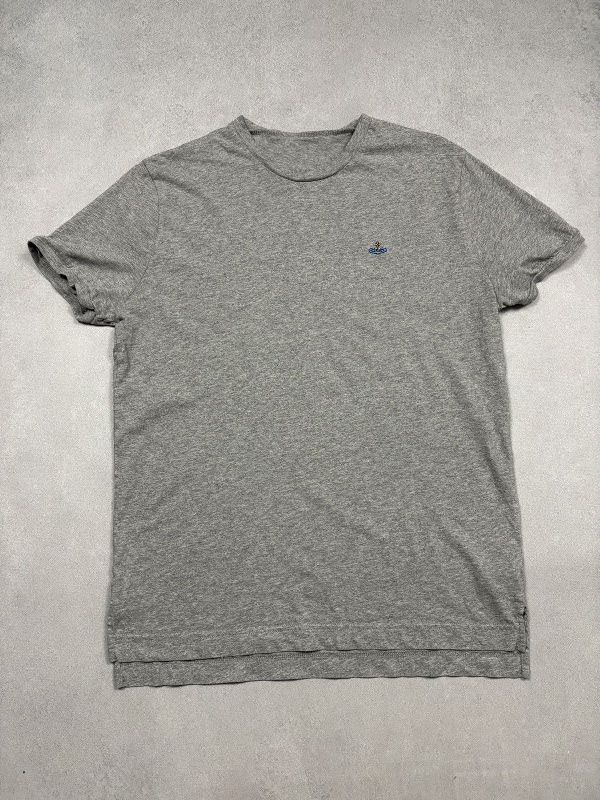 Vivienne Westwood Vivienne Westwood Orb Embroidered Logo T Shirt Grey Classic Size US L / EU 52-54 / 3 - 1 Thumbnail