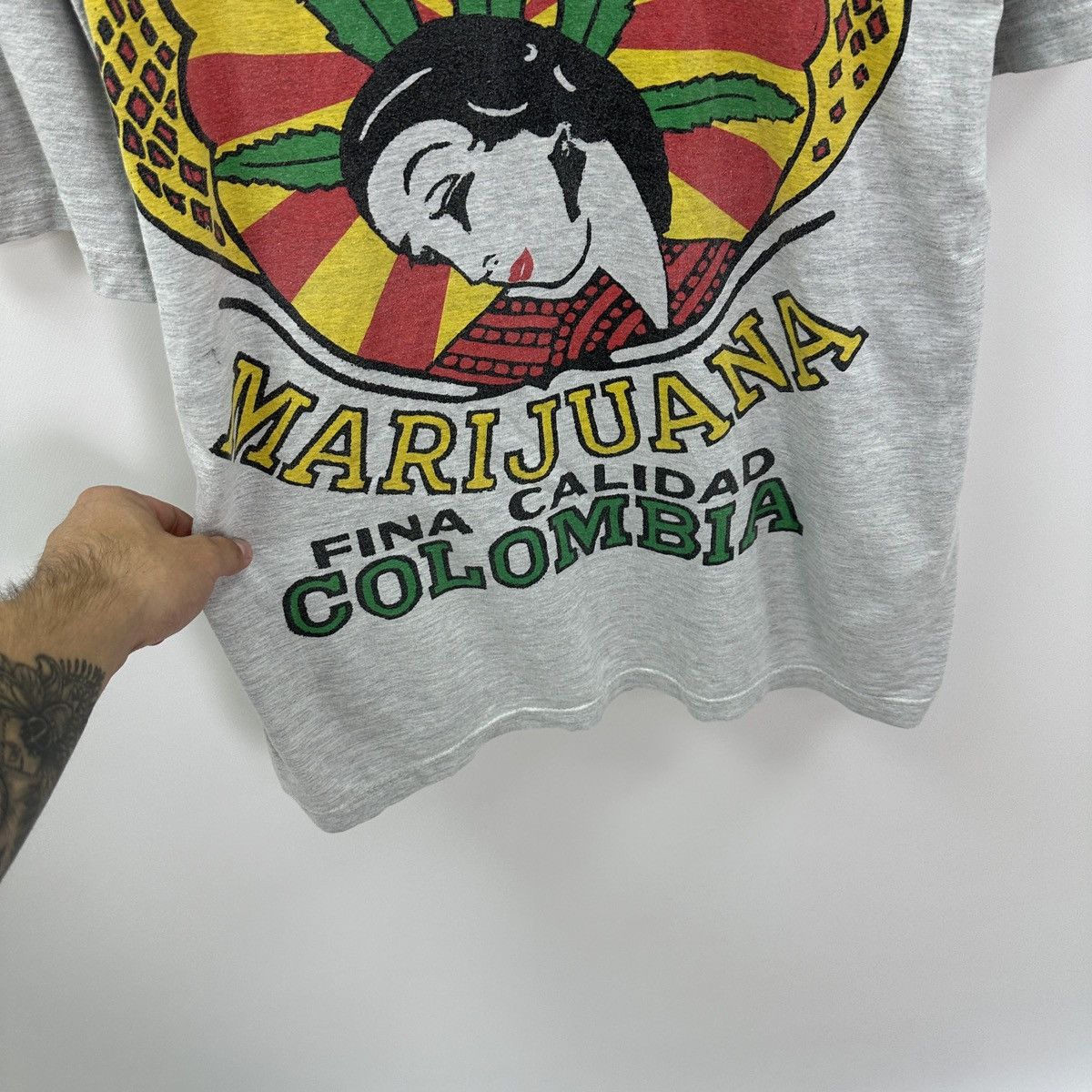 Vintage Vintage 90s Weed Ganja Wear Puntas del Oro Marijuana tee y2k Size US XL / EU 56 / 4 - 6 Thumbnail