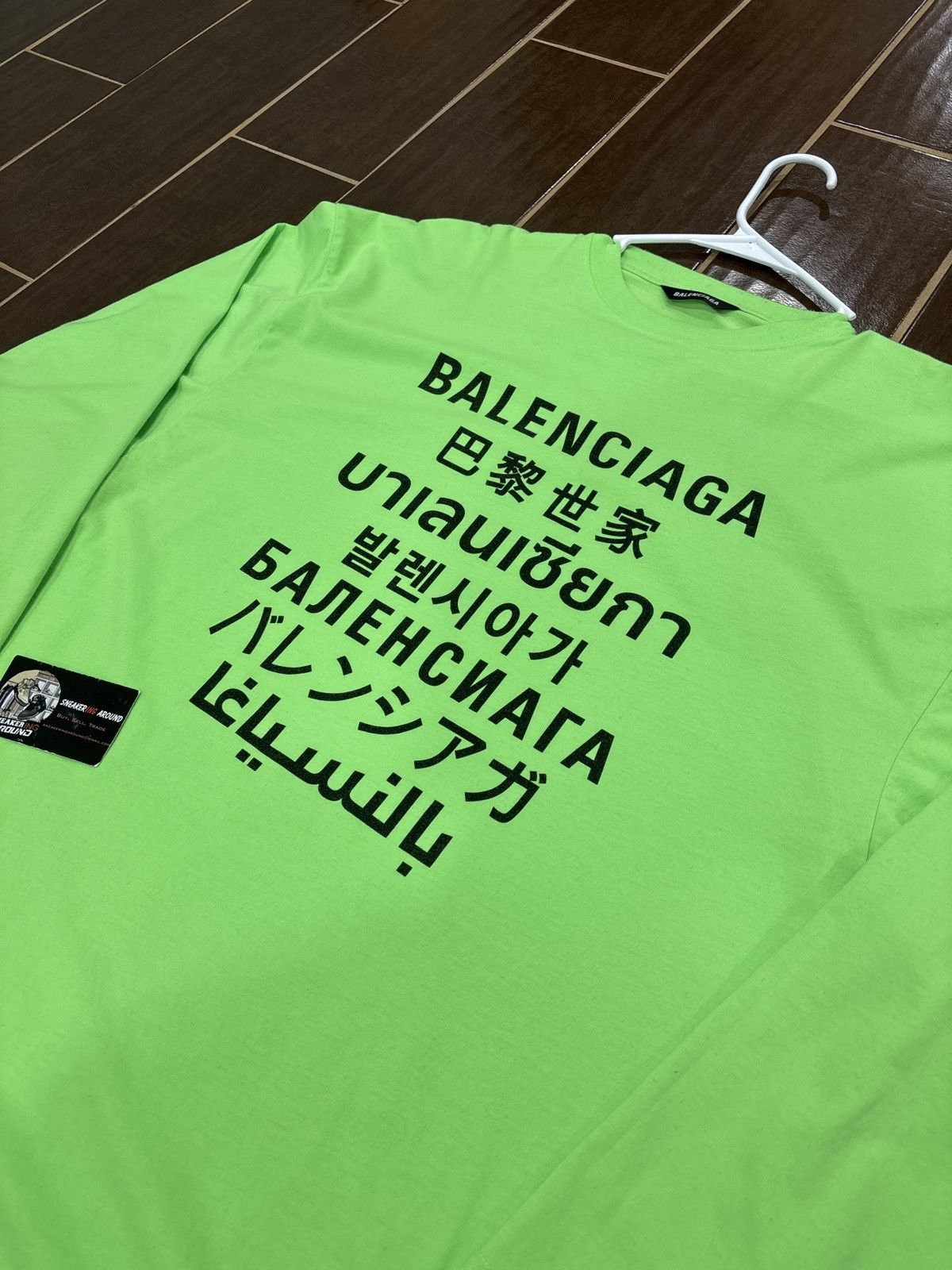 Balenciaga LIGHT WEAR Balenciaga Languages L/S Tee Size XS/Fits XL-XXL Size US XL / EU 56 / 4 - 2 Thumbnail
