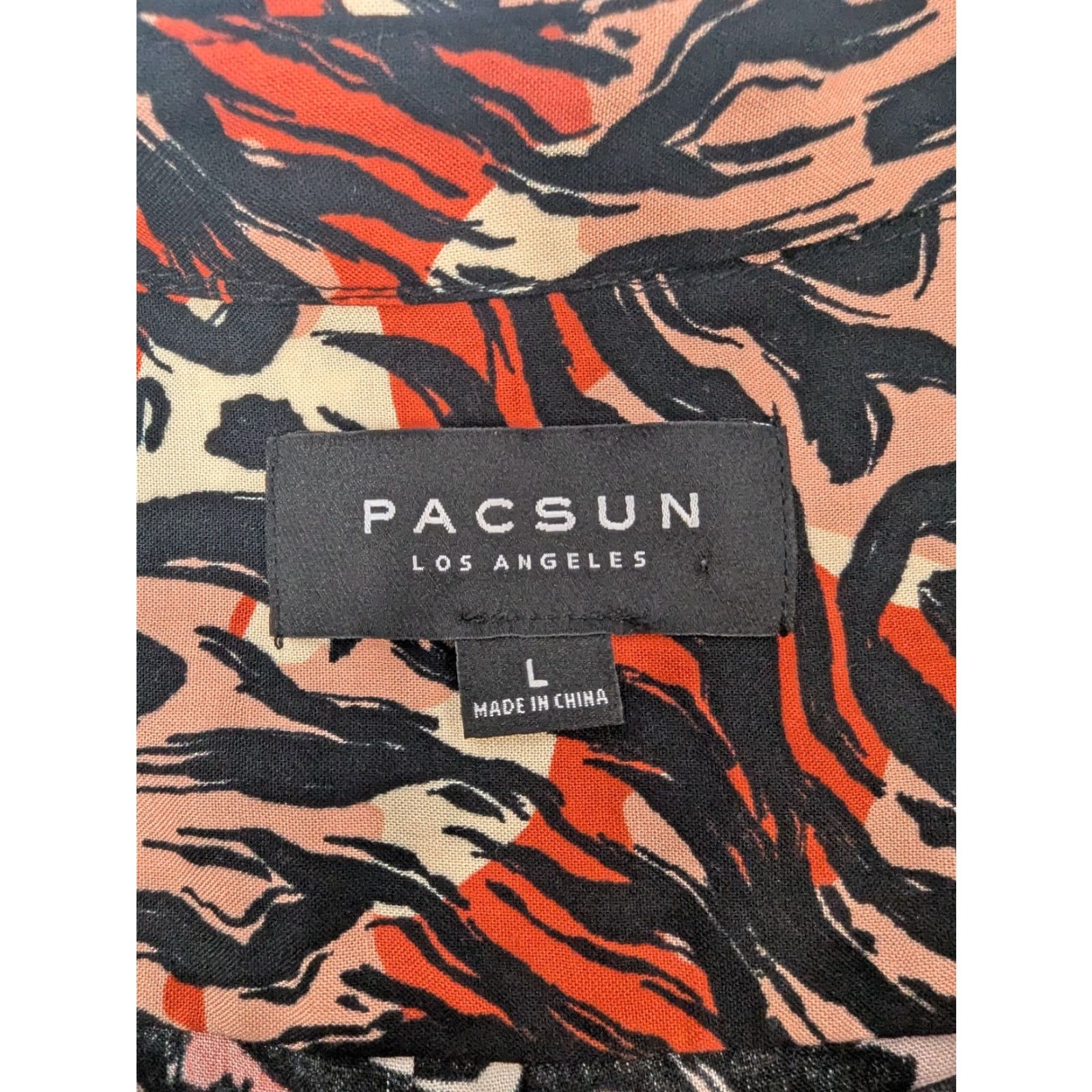 Pacsun VINTAGE Pacsun Shirt Main Selling Point: PacSun Men's Large Orange Swirl Stripe Animal Print Resort Rayon Button Shirt Size US L / EU 52-54 / 3 - 7 Thumbnail
