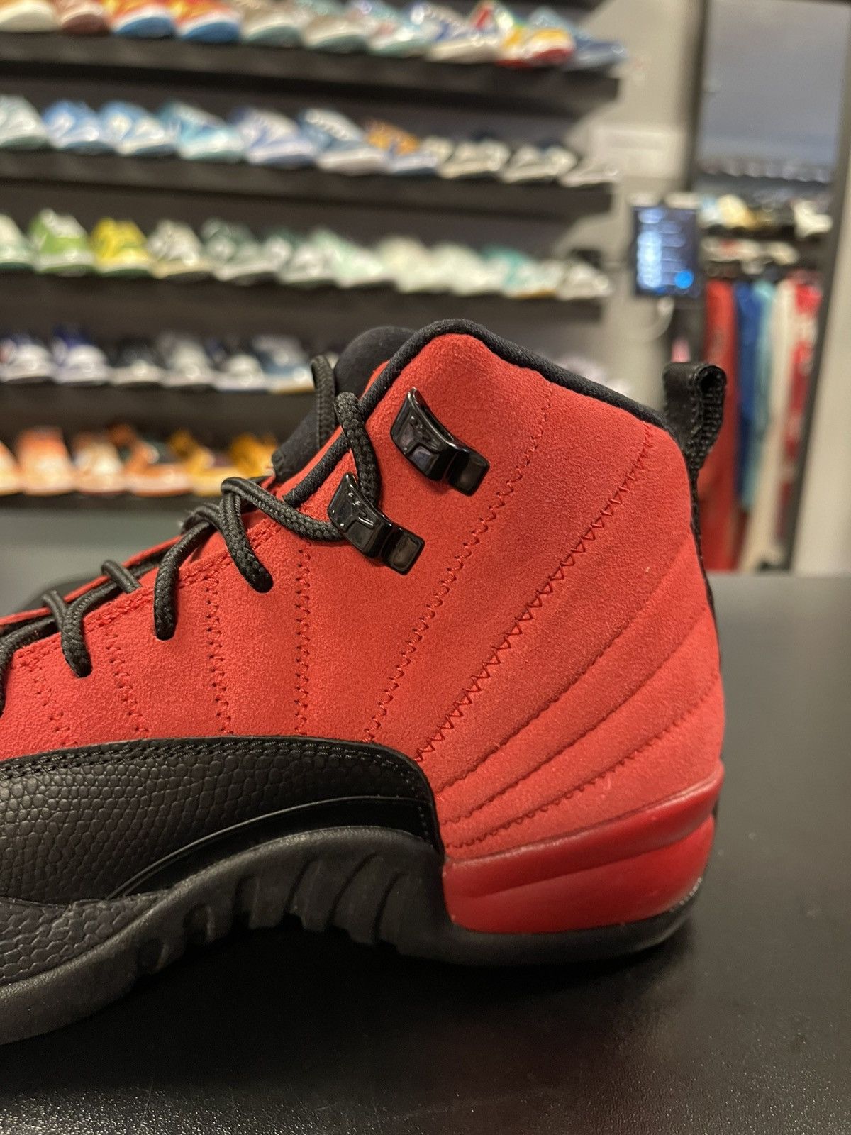 Jordan Brand Size 7y - Nike Air Jordan 12 Retro GS 'Reverse Flu Game Size US 7 / EU 40 - 6 Thumbnail