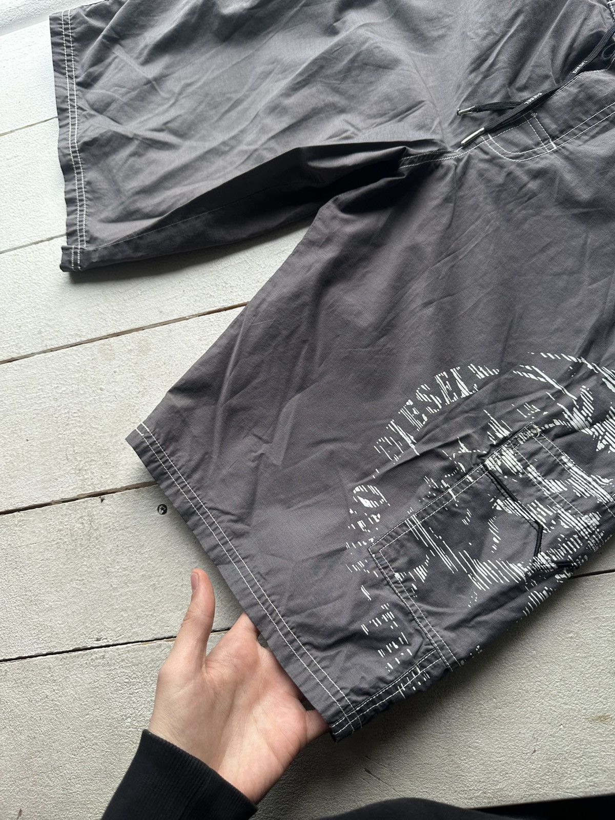 Diesel VNTG 🚨 DIESEL INDUSTRY GRAY SURF SHORTS RARE BIG LOGO POCKET Size US 32 / EU 48 - 2 Thumbnail