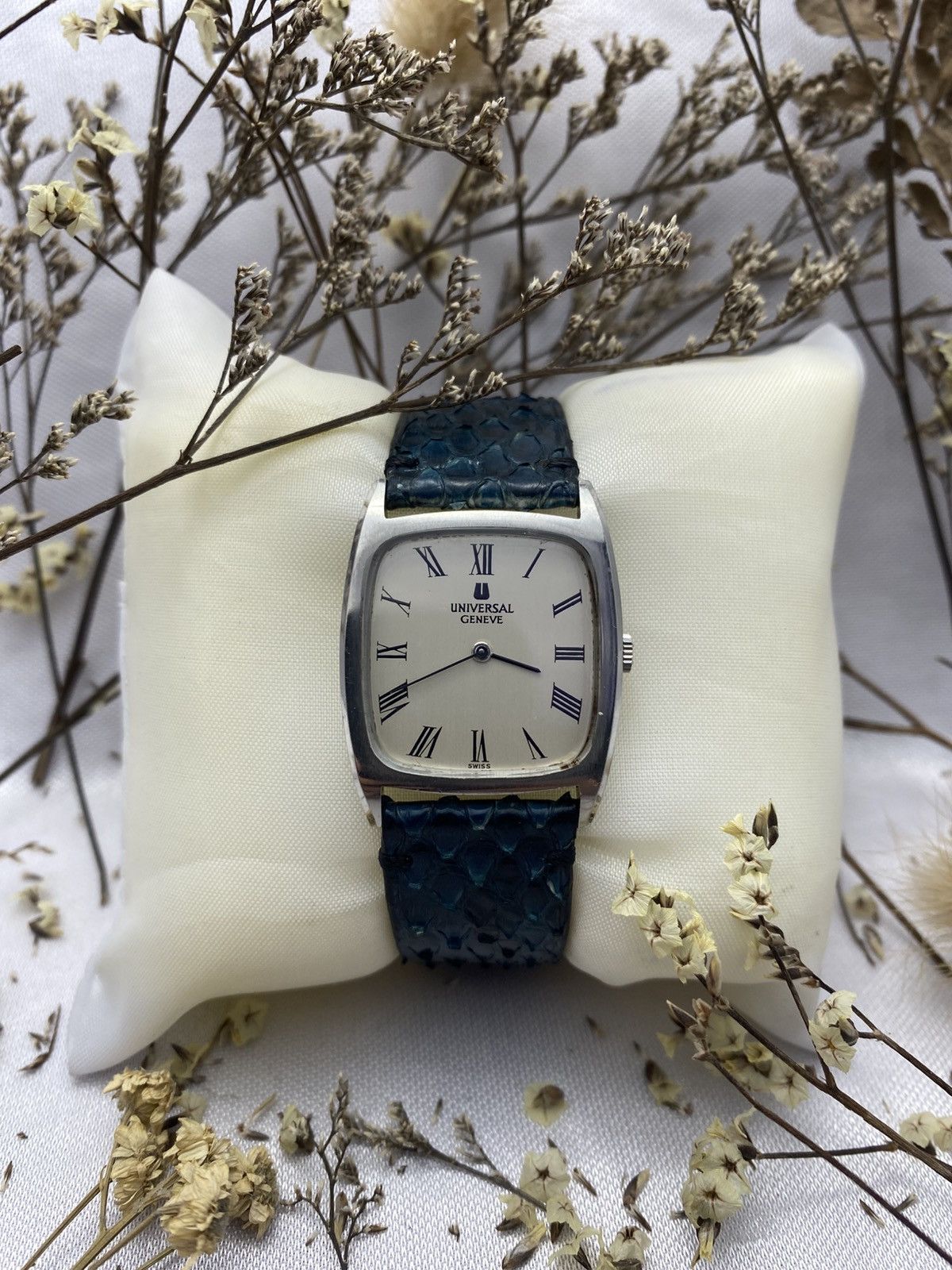 Vintage Universal Geneve Roman Index Size 32 - 1 Thumbnail