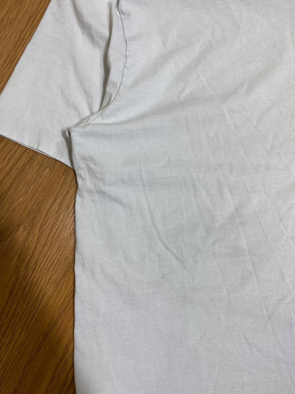 Hugo Boss × Vintage Vintage Streetwear Hugo Boss T-shirt Size US S / EU 44-46 / 1 - 13 Thumbnail