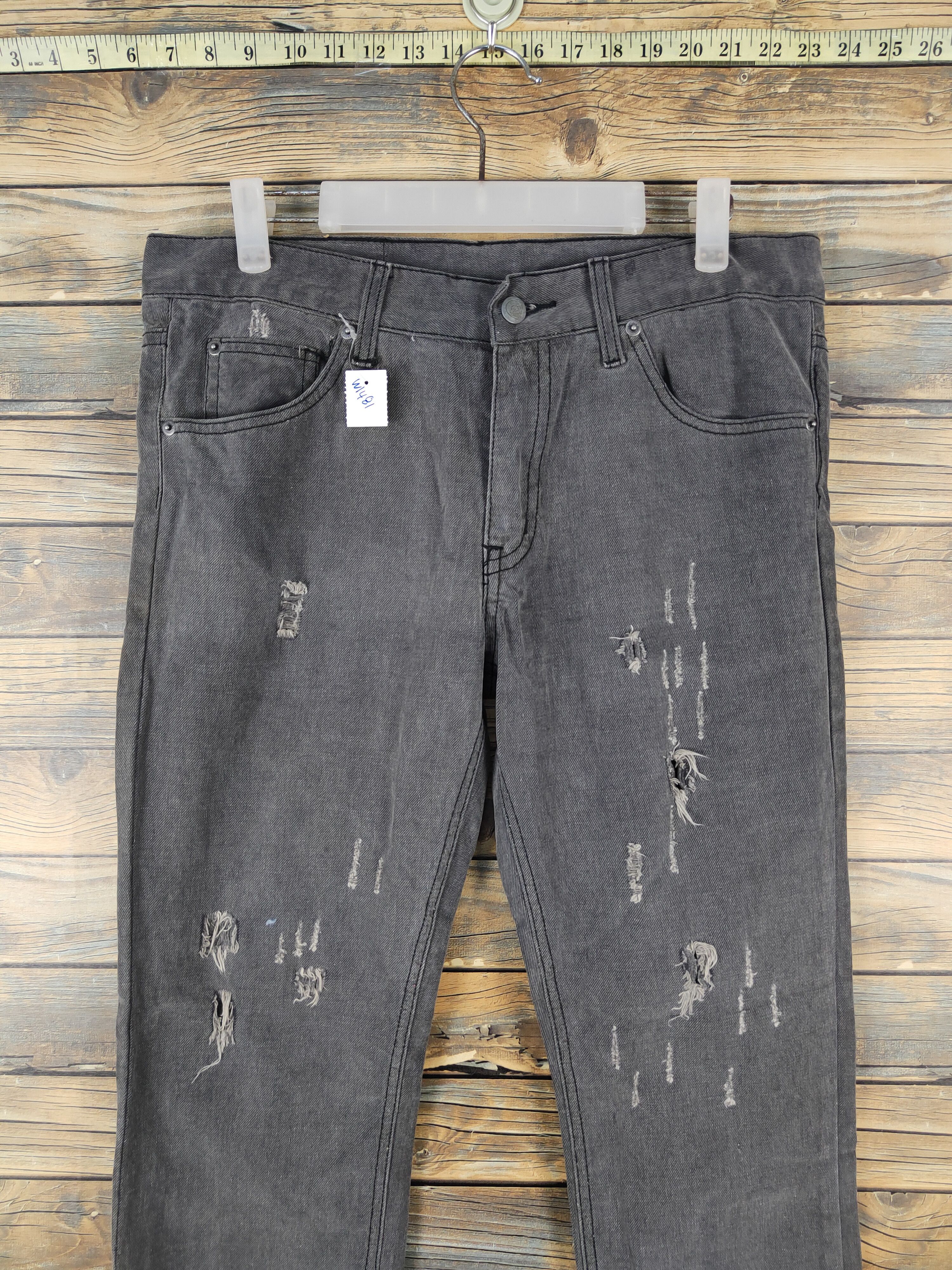 Cheap Monday DL Cheap Monday Black Distressed Ripped denim Jeans #W1481 Size US 32 / EU 48 - 2 Thumbnail