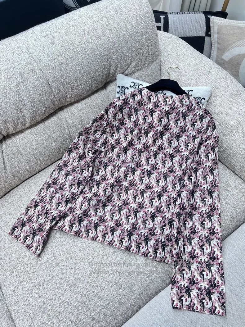 Chanel Chanel 23A handicraft workshop pink flower full print logo Size XS / US 0-2 / IT 36-38 - 2 Thumbnail