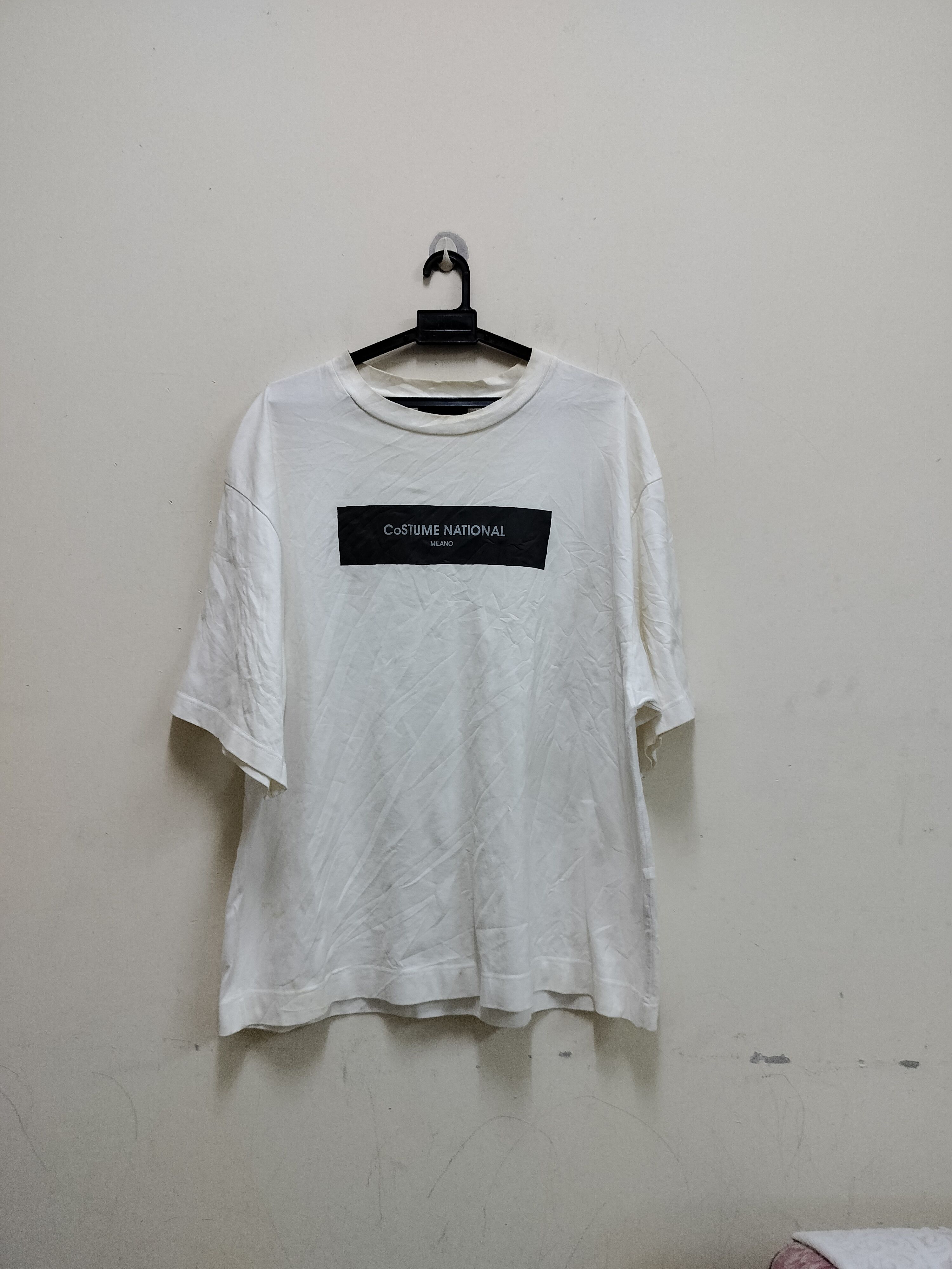 Costume National Costume National Milano Box Logo tee Size US L / EU 52-54 / 3 - 1 Thumbnail