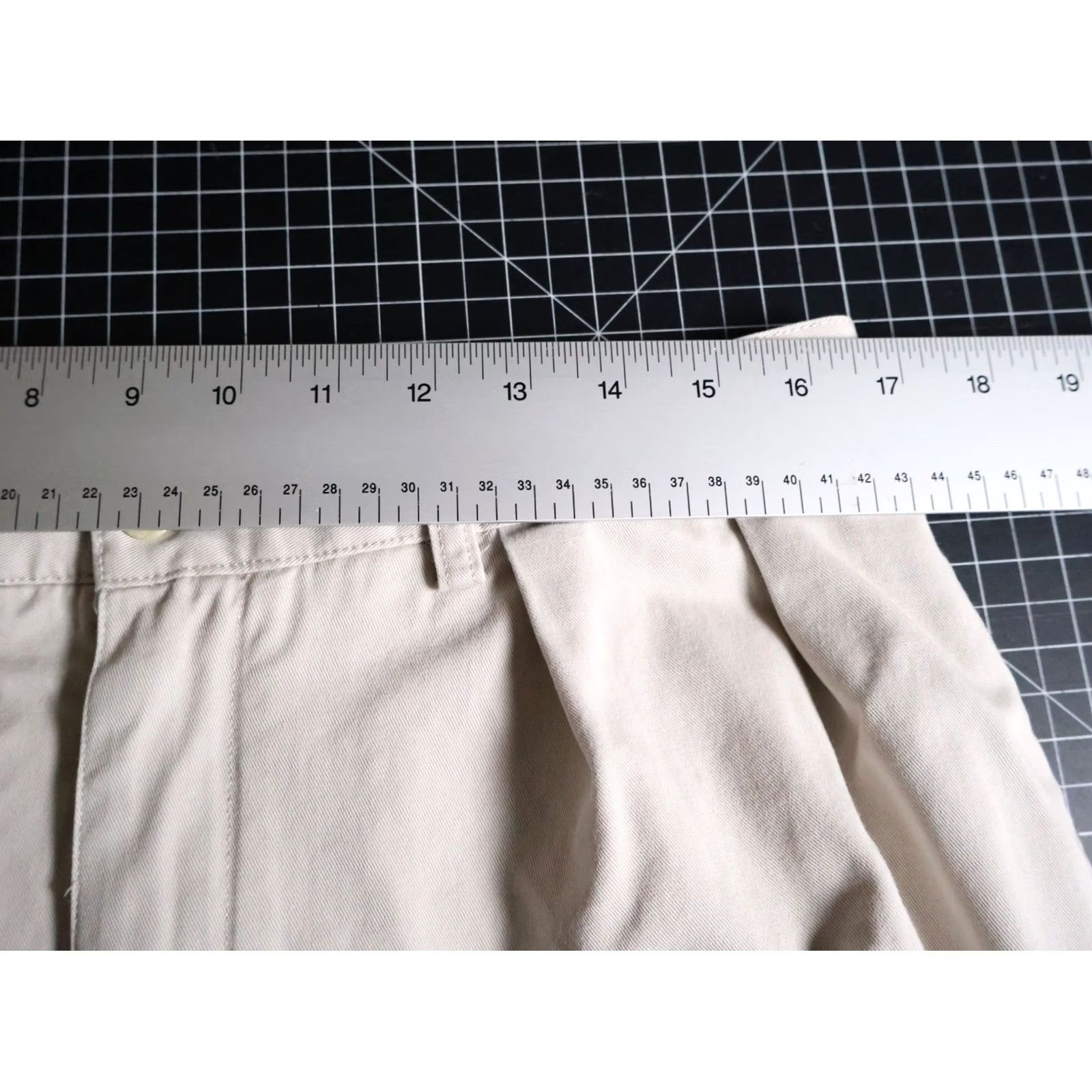 Polo Ralph Lauren Polo Ralph Lauren Pleated Shorts Men 33 X 8 Beige Tyler 100% Cotton (35 Tag) Size US XS / EU 42 / 0 - 6 Thumbnail
