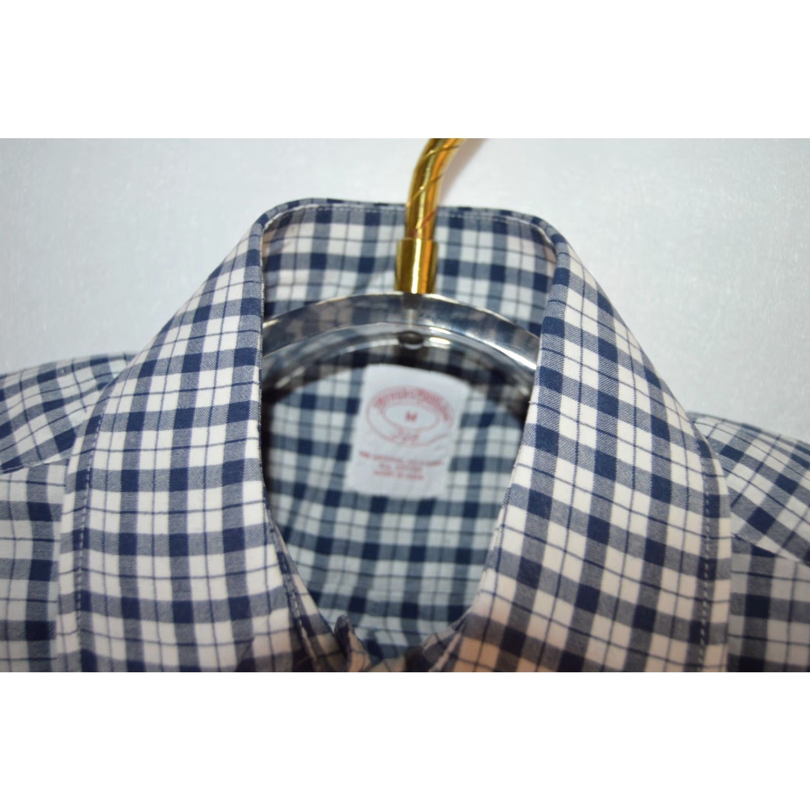 Brooks Brothers Brooks Brothers 346 Men's S/S Shirt Blue Plaid Cotton Button-Up Shirt-Down Collar SZ M Size US M / EU 48-50 / 2 - 4 Thumbnail