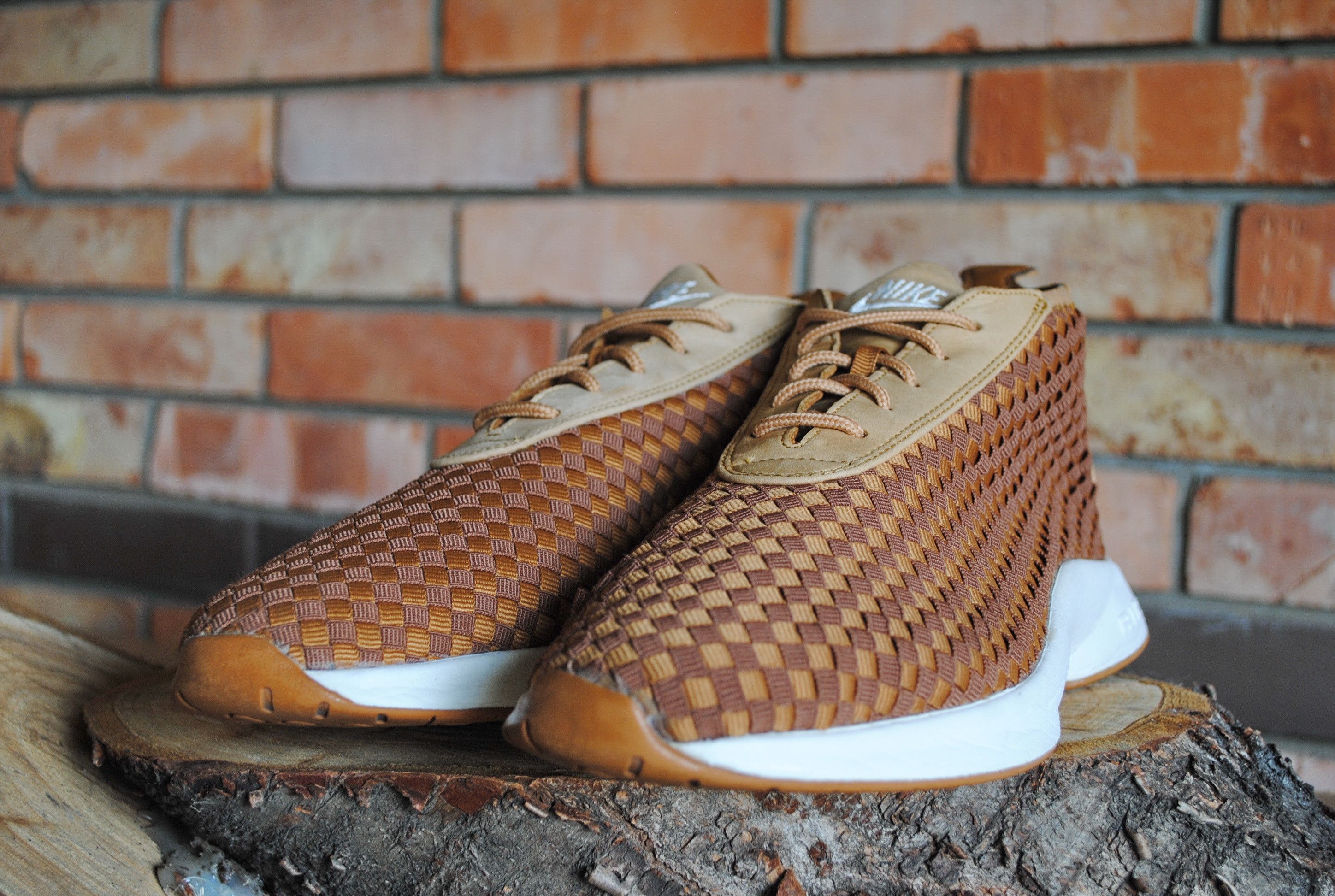 Nike Nike Air Woven Boot Flax 2017 Size US 10 / EU 43 - 4 Thumbnail
