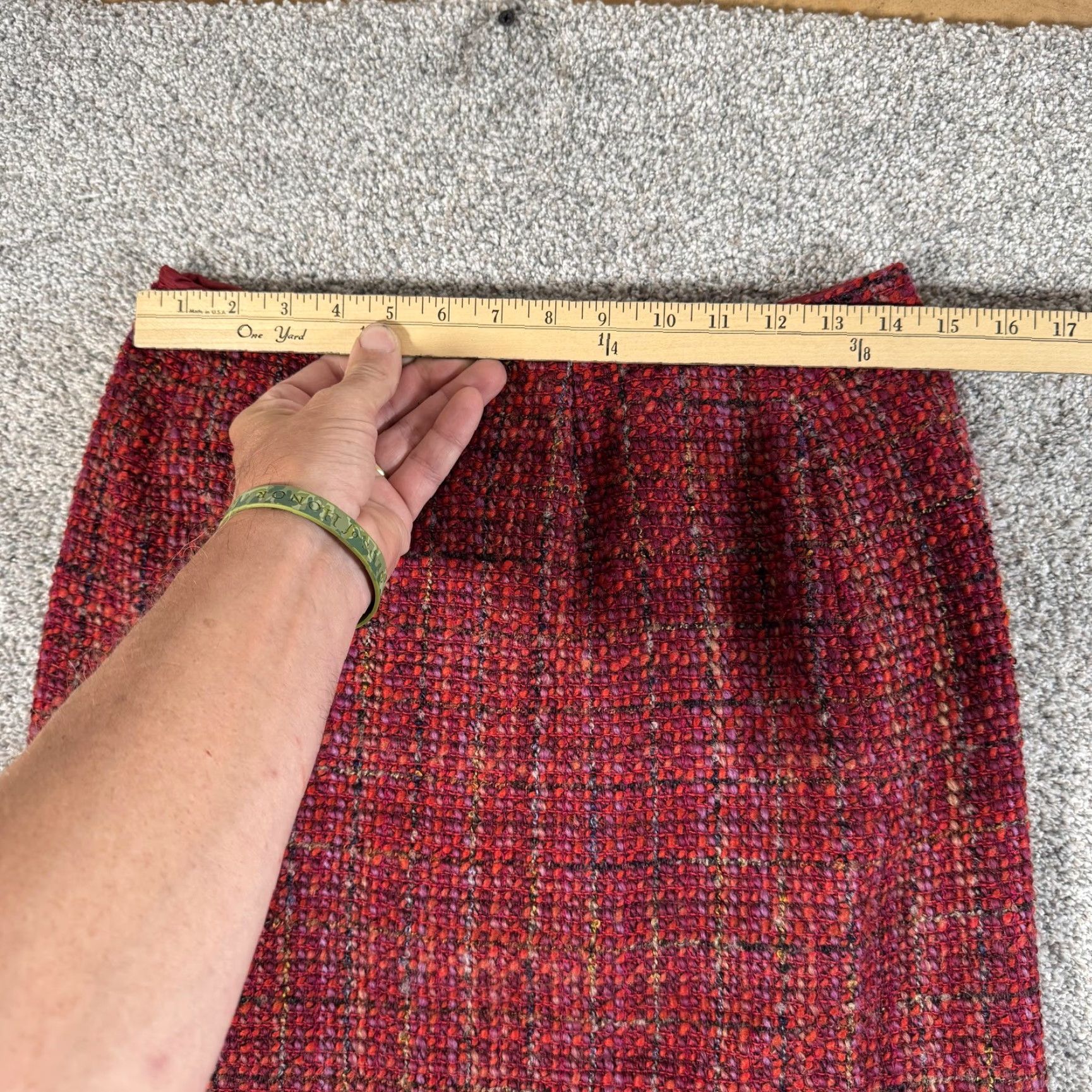 Talbots VINTAGE Talbots Skirt 8P Pencil Tweed Wool Blend Lined Back Zip 90s Preppy Workwear Red Womens Size 30" / US 8 / IT 44 - 2 Thumbnail