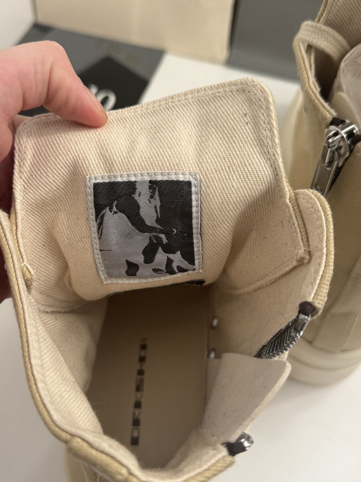 Rick Owens Drkshdw ⛔️Rick owens ramones double bumper drkshdw beige high 38.5 Size US 8.5 / IT 38.5 - 5 Thumbnail