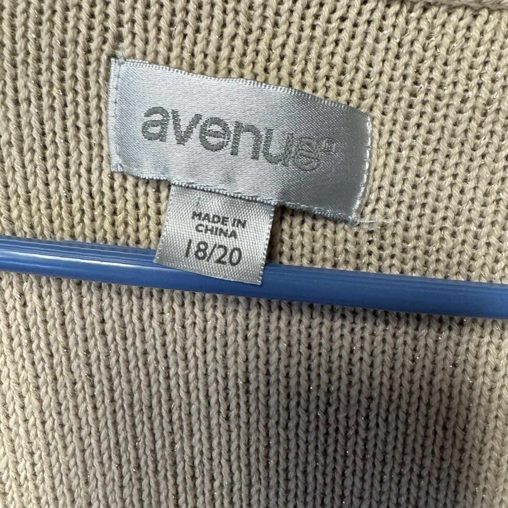 Avenue Avenue Cardigan Sweater Plus Size 18-20 Metallic Shimmery Holiday Party Y2K Glam Size XXL / US 16-18 / IT 52-54 - 6 Thumbnail