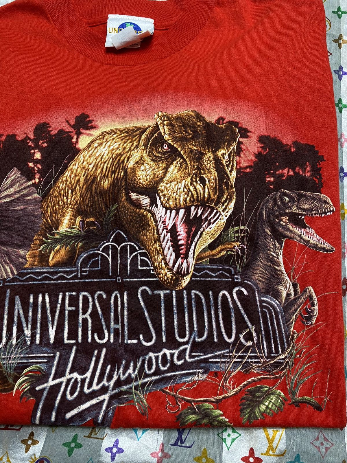 Vintage 90’s Vintage Jurassic Park Universal Studios Tee Shirt XL Size US XL / EU 56 / 4 - 4 Thumbnail