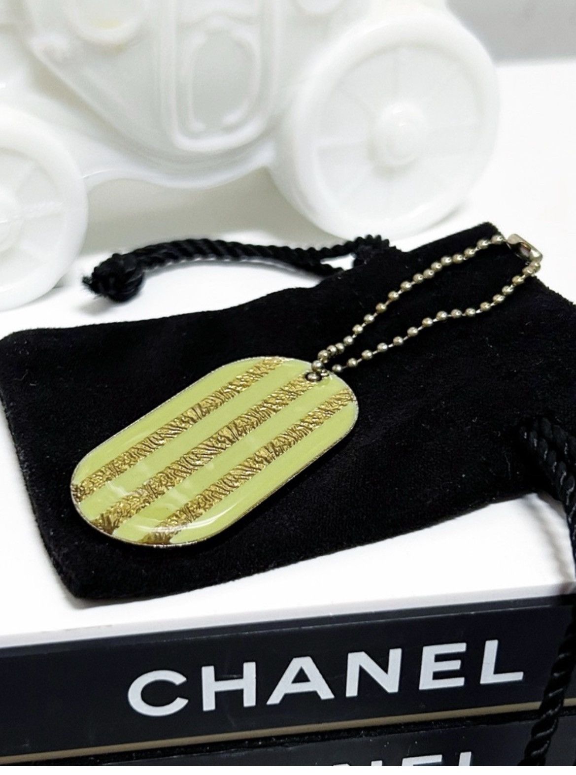 Chanel Authentic CHANEL Vintage Stripe Dog Tag Keychain / Bag Charm Size ONE SIZE - 2 Thumbnail