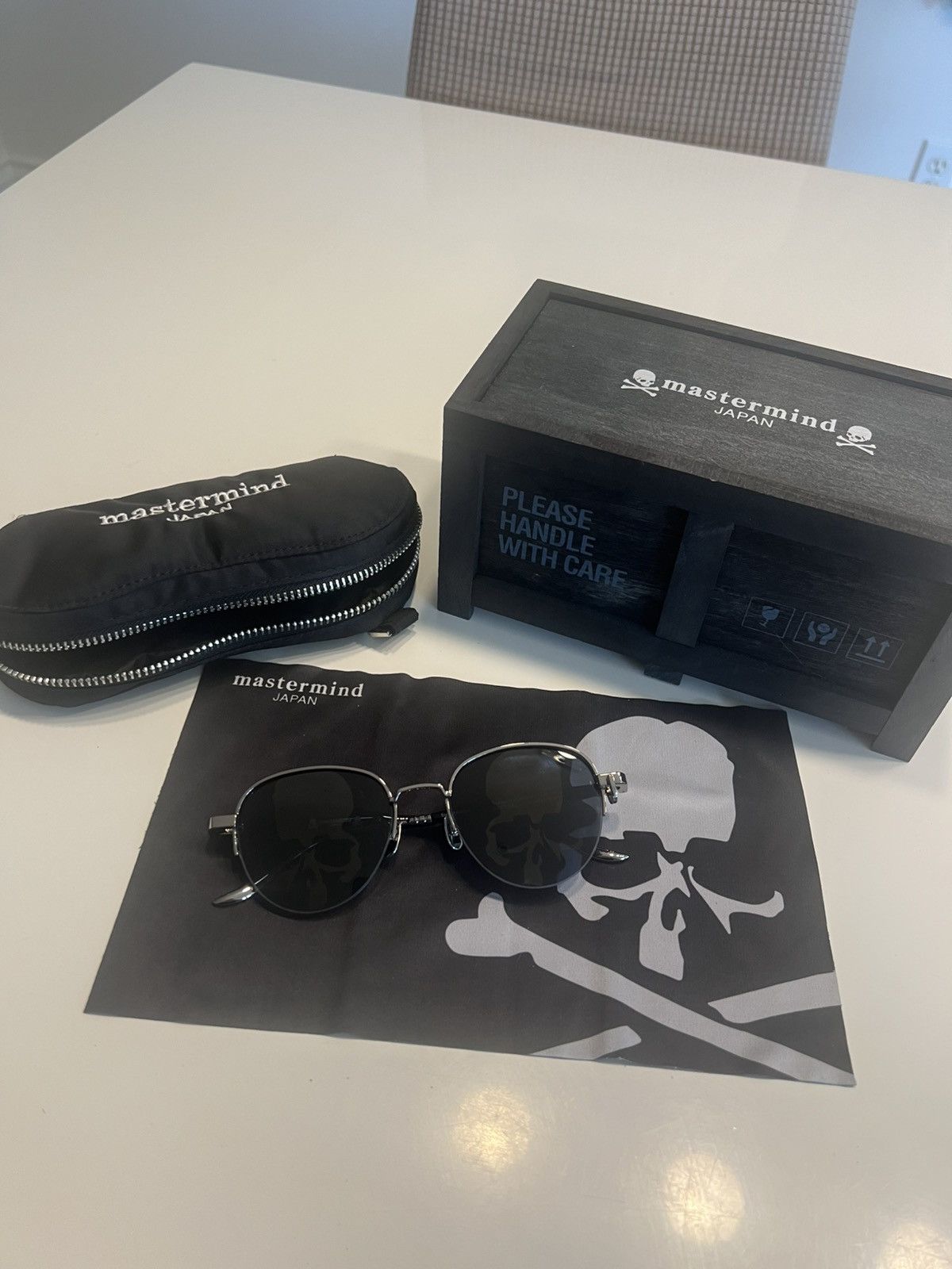 Mastermind Japan 1 of 500 limited edition mastermind sunglasses Size ONE SIZE - 2 Thumbnail