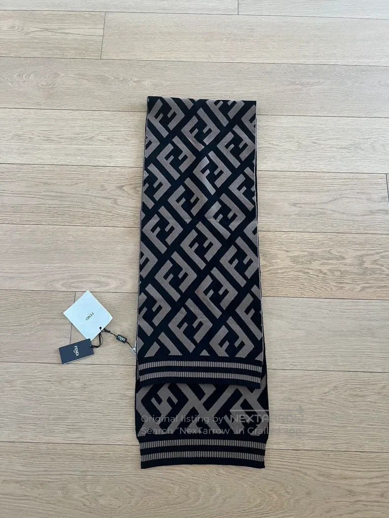 Fendi Fendi size 190*35cm Classic dark brown wool scarf Size ONE SIZE - 1 Thumbnail