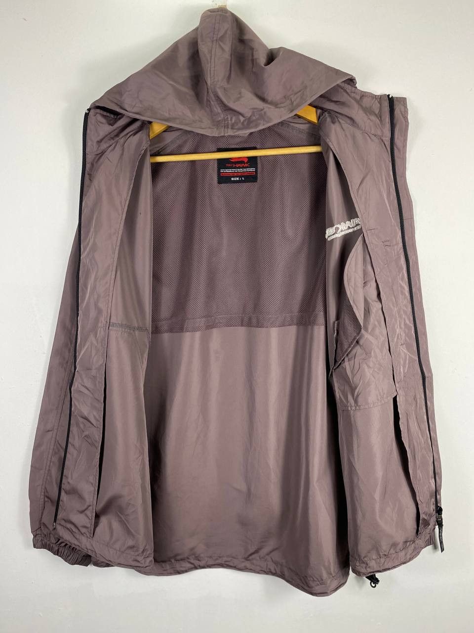 Hawk tony hawk skateboarding light jacket nice design Size US L / EU 52-54 / 3 - 7 Thumbnail