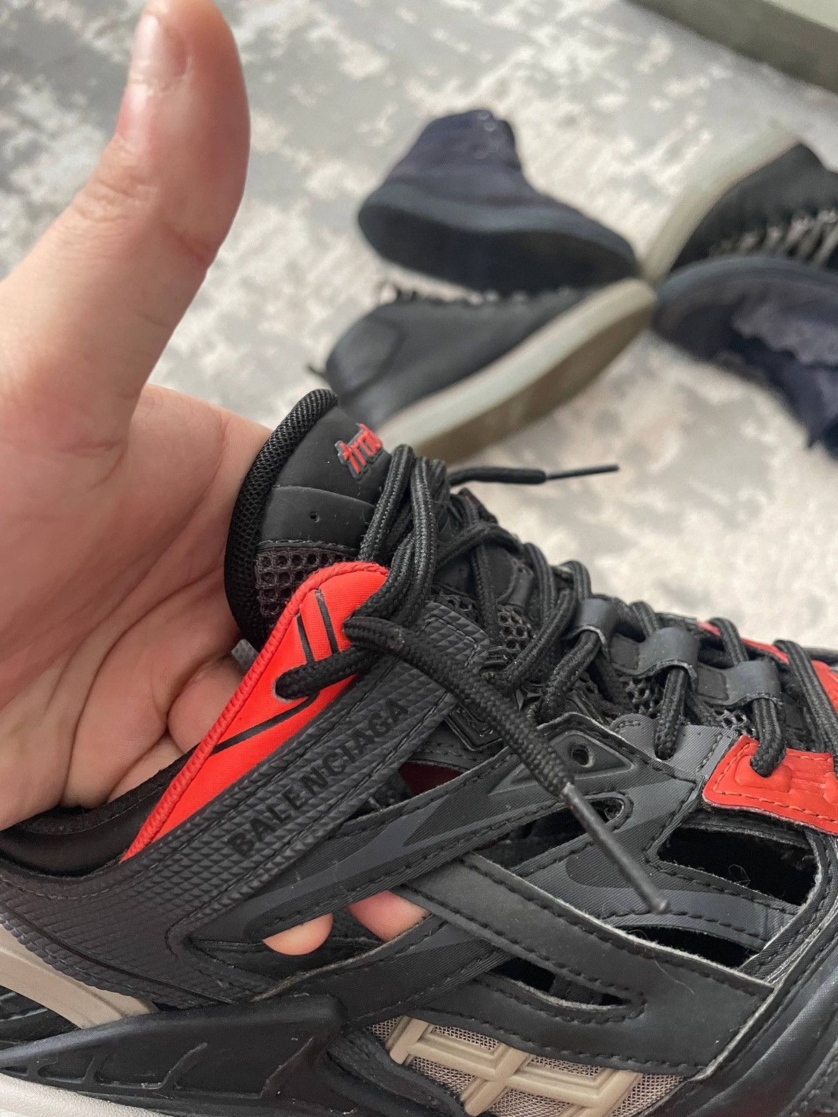 Balenciaga Balenciaga Track 2 Open Sneaker in Black/Red/Grey Size US 9 / EU 42 - 7 Thumbnail