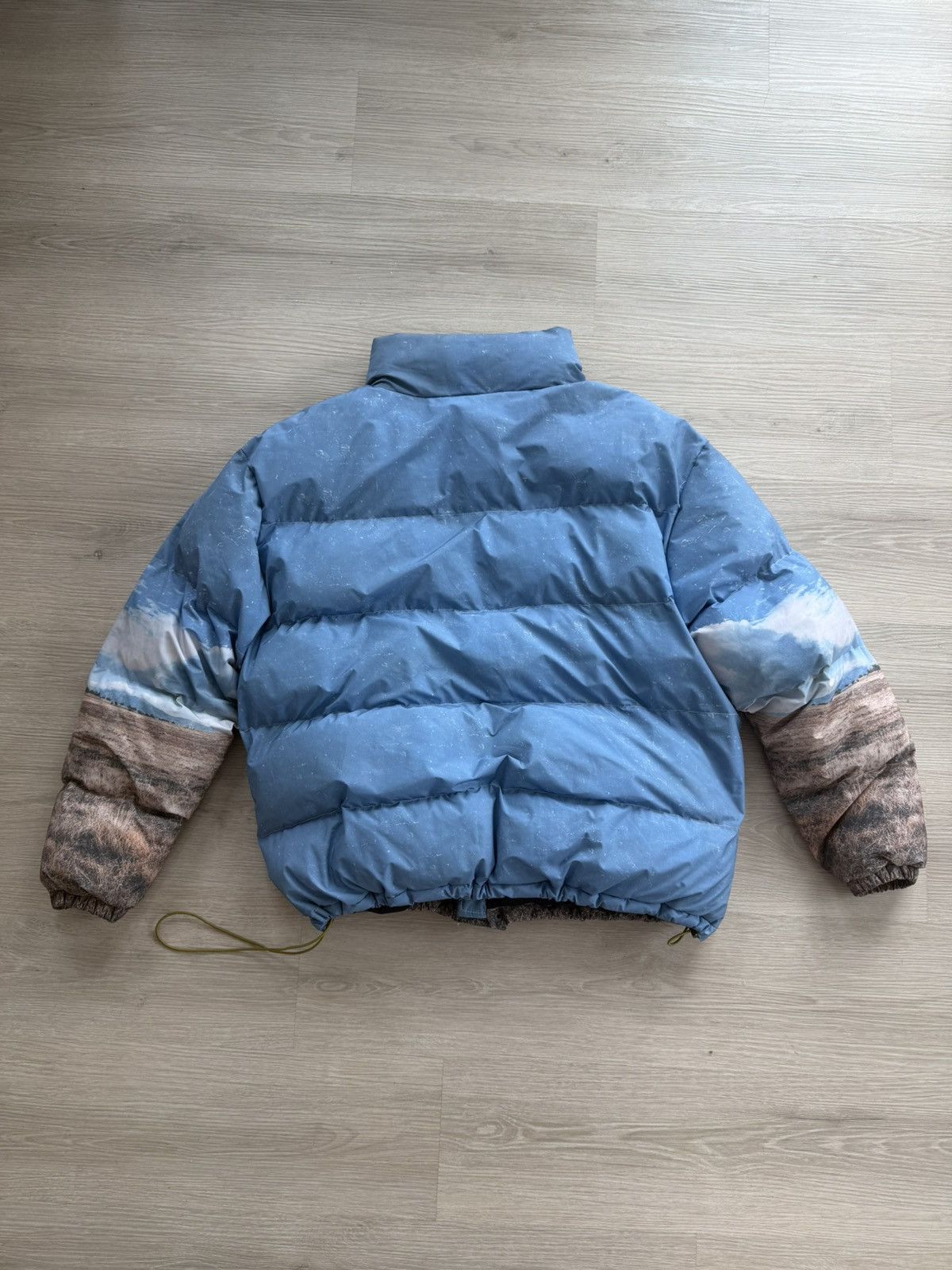 Profound Aesthetic PROFOUND CO SCENIC HORSE PUFFER JACKET // MULTICOLOR - M Size US M / EU 48-50 / 2 - 3 Thumbnail