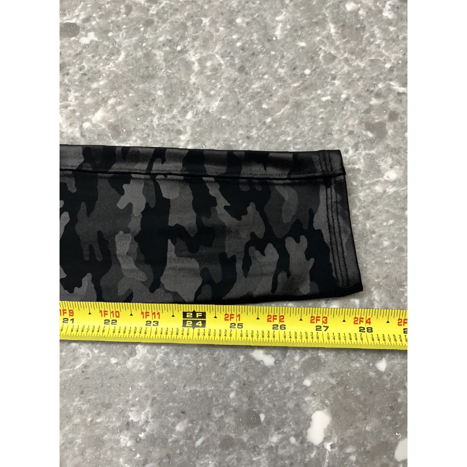 Spanx Spanx Womens Size S/Black Camo Stretch Nylon Blend Pants Leggings Size 28" / US 6 / IT 42 - 5 Thumbnail