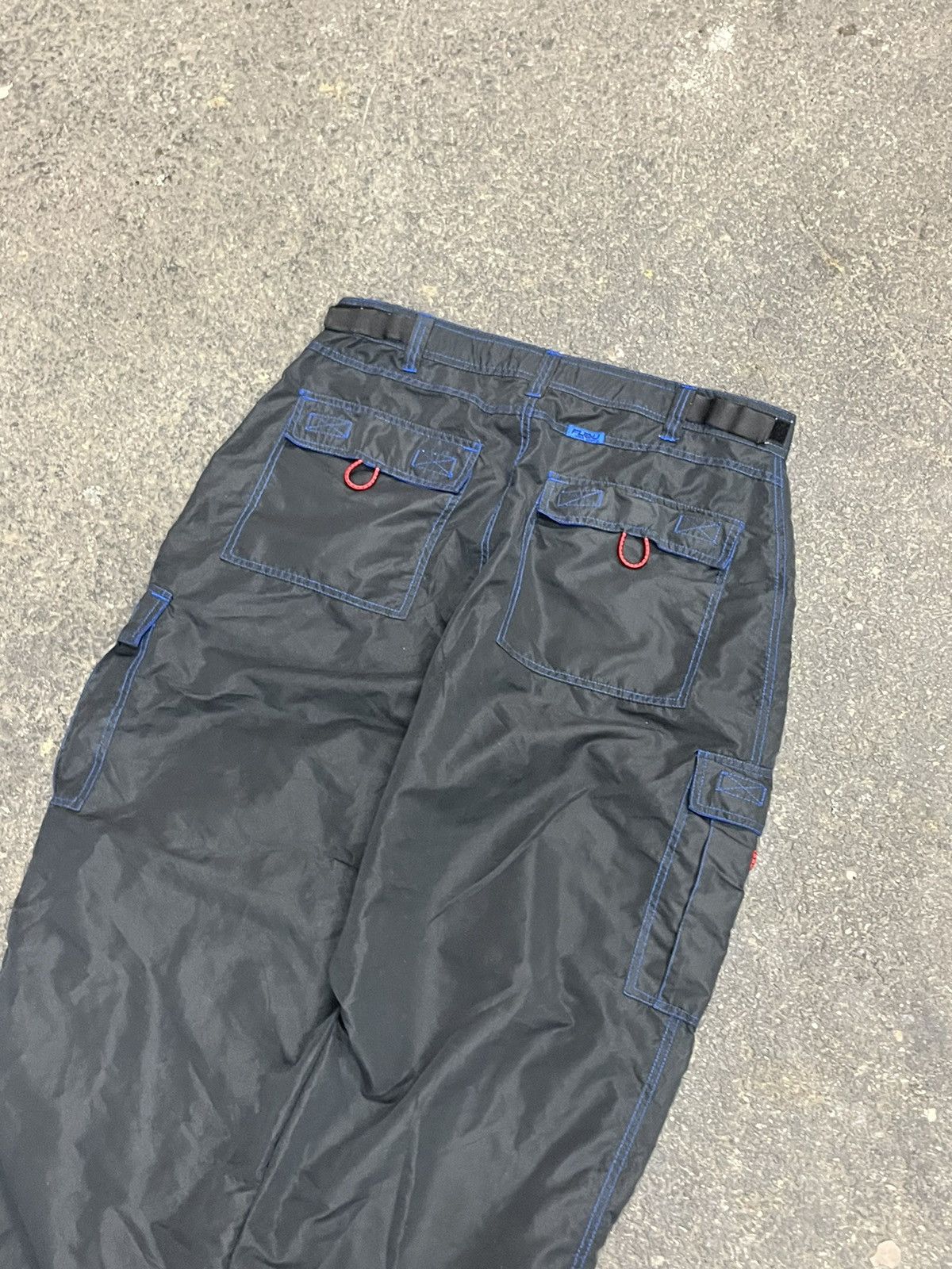Fubu × Vintage Y2k baggy fit track pants Fubu multi pocket utility rave Size US 36 / EU 52 - 7 Thumbnail